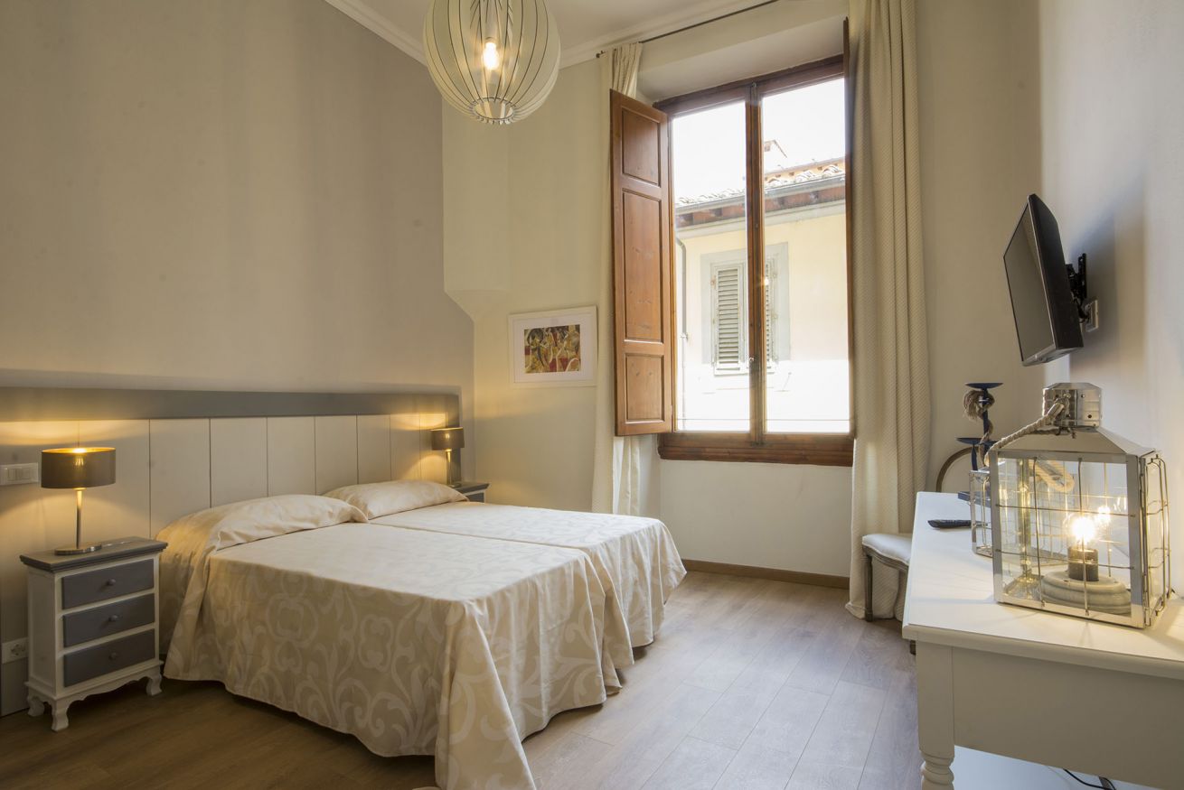 Property Image 1 - Delightful Apartment with Elevator near Santa Croce