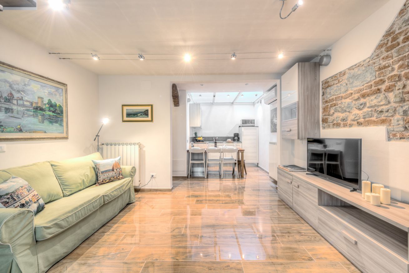 Property Image 2 - Lovely Central Apartment with Loft in Florence