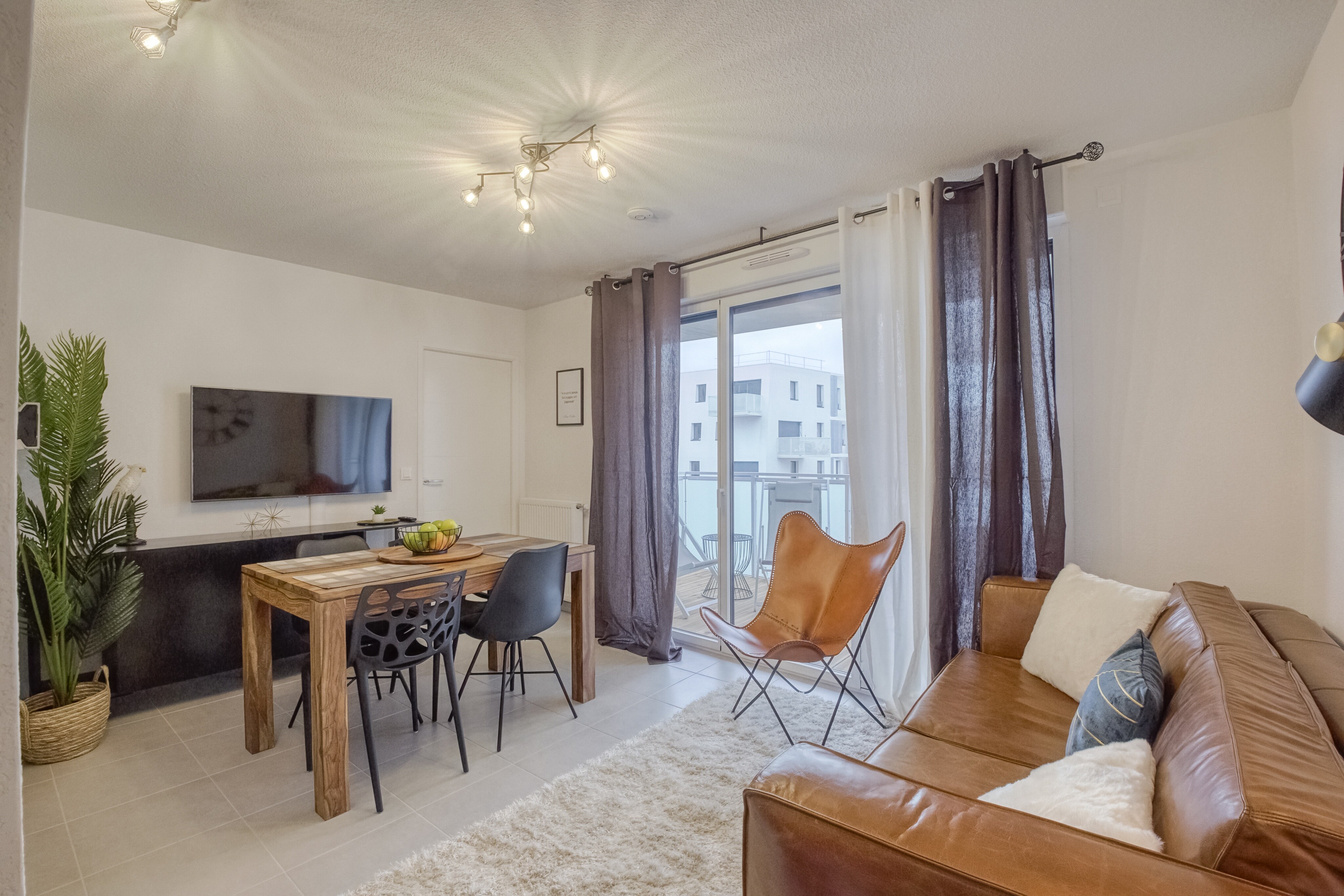 Property Image 2 - Stylish one bedroom flat with balcony in Toulouse