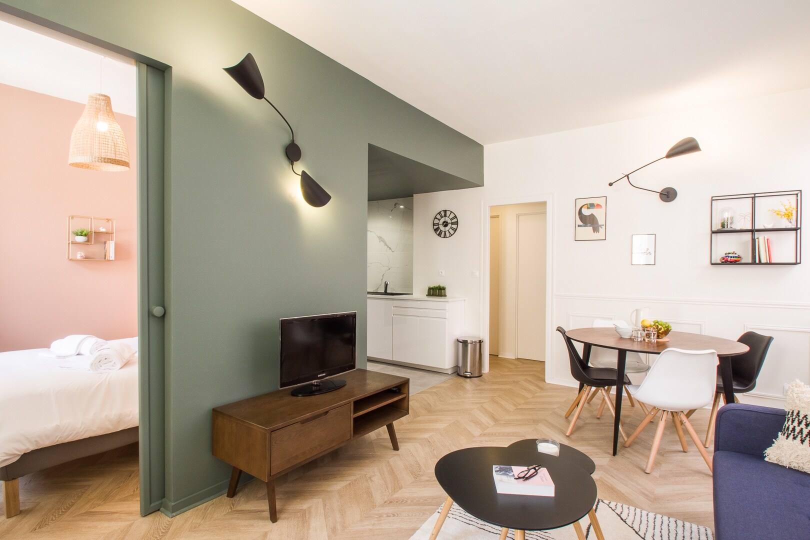 Property Image 2 - Chic Apartment at the Foot of the Donjon du Capitole
