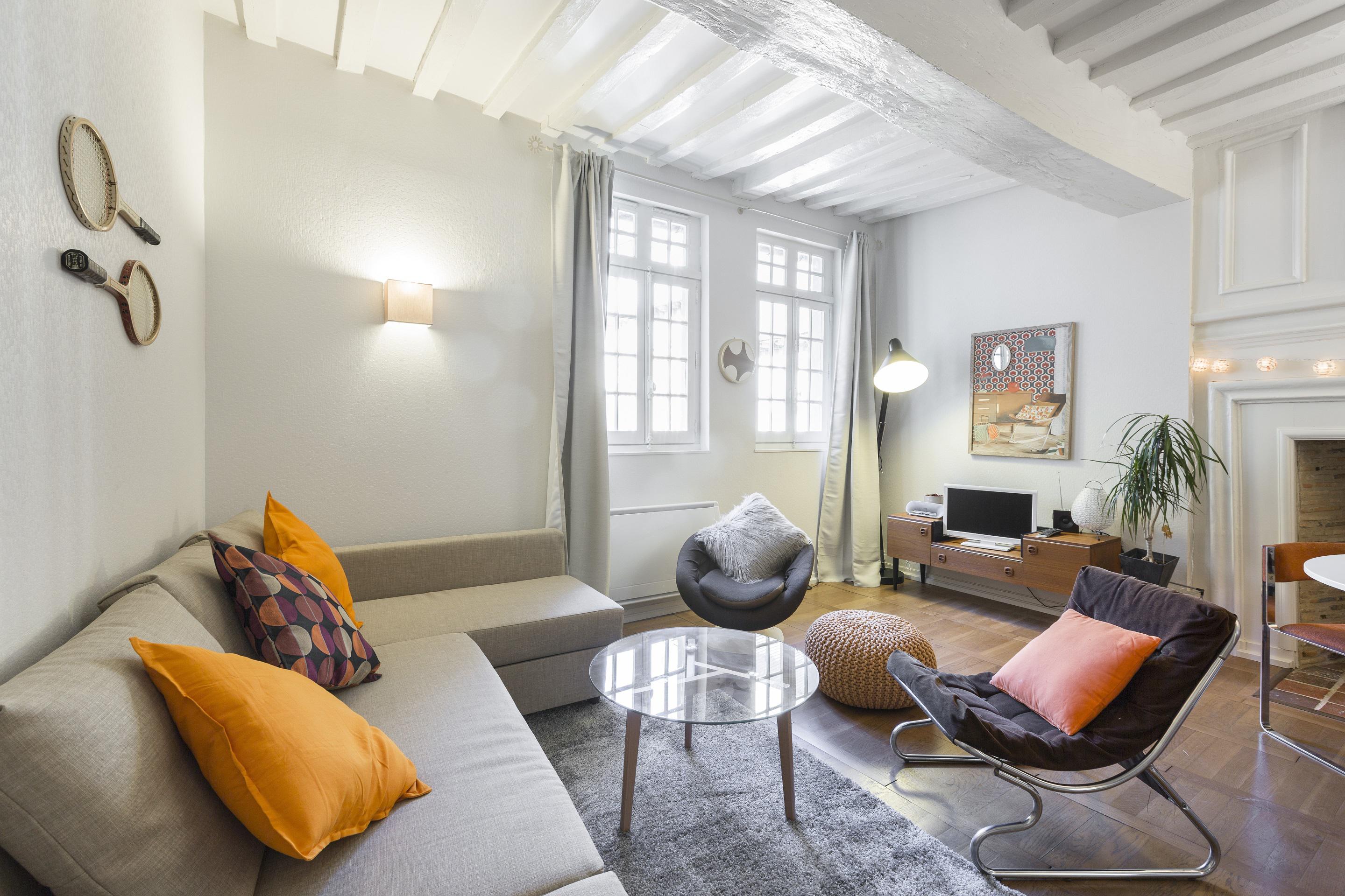 Property Image 1 - Trendy Apartment at the Foot of Saint-Pierre Cathedral