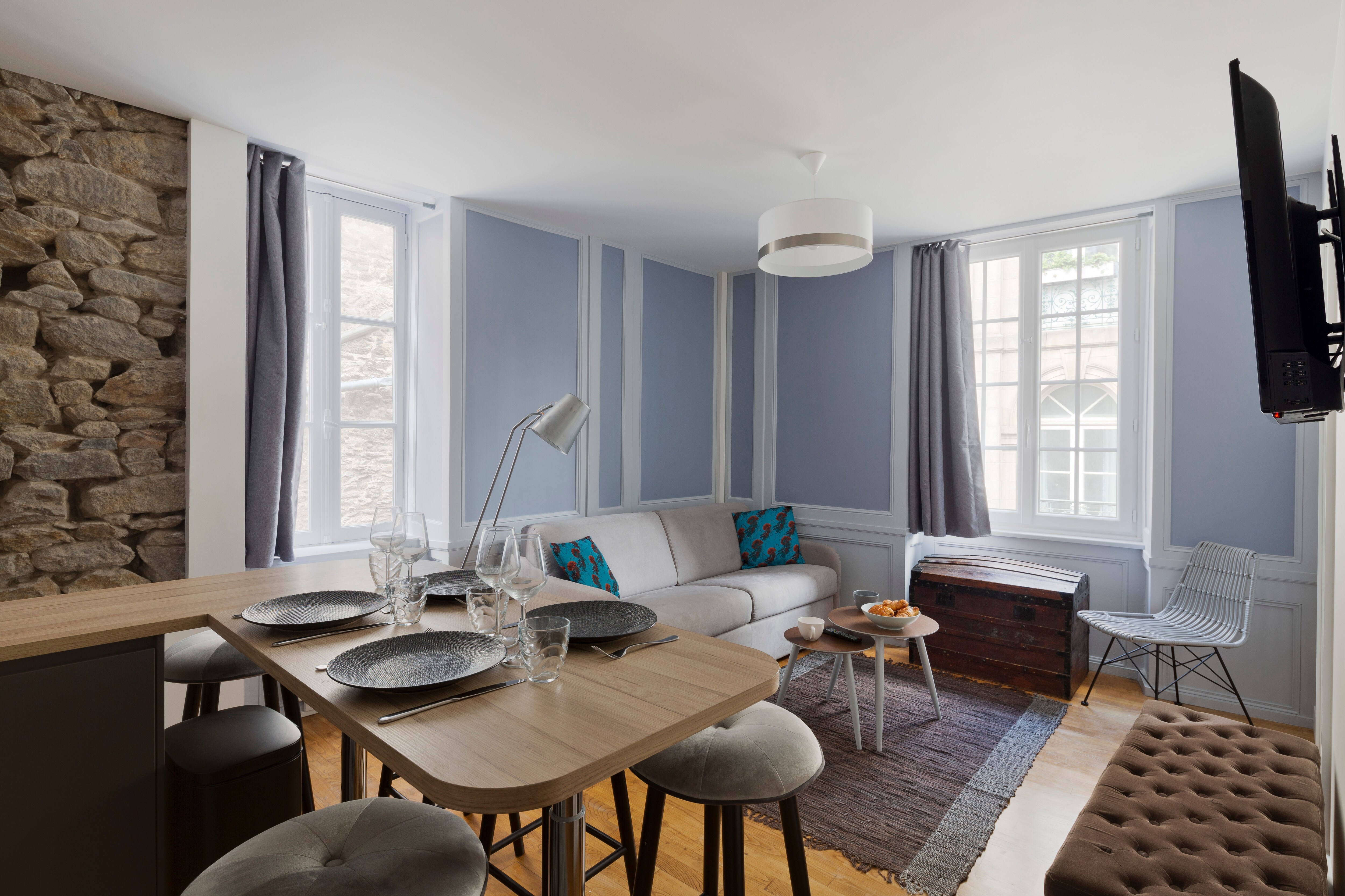 Property Image 2 - Saint Malo Charming Trendy Apartment close to the Beach