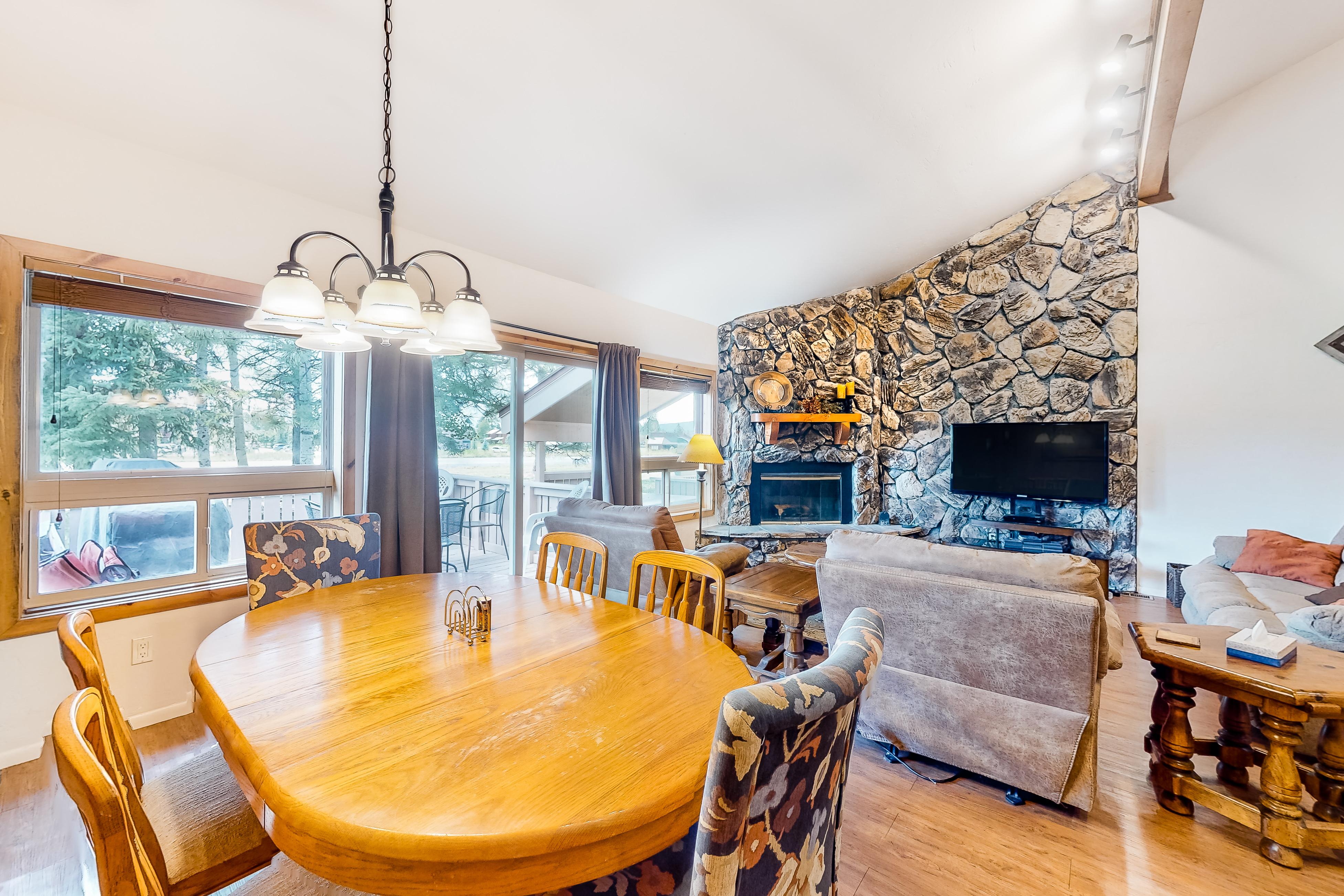 Pines 4031 Pines 4031