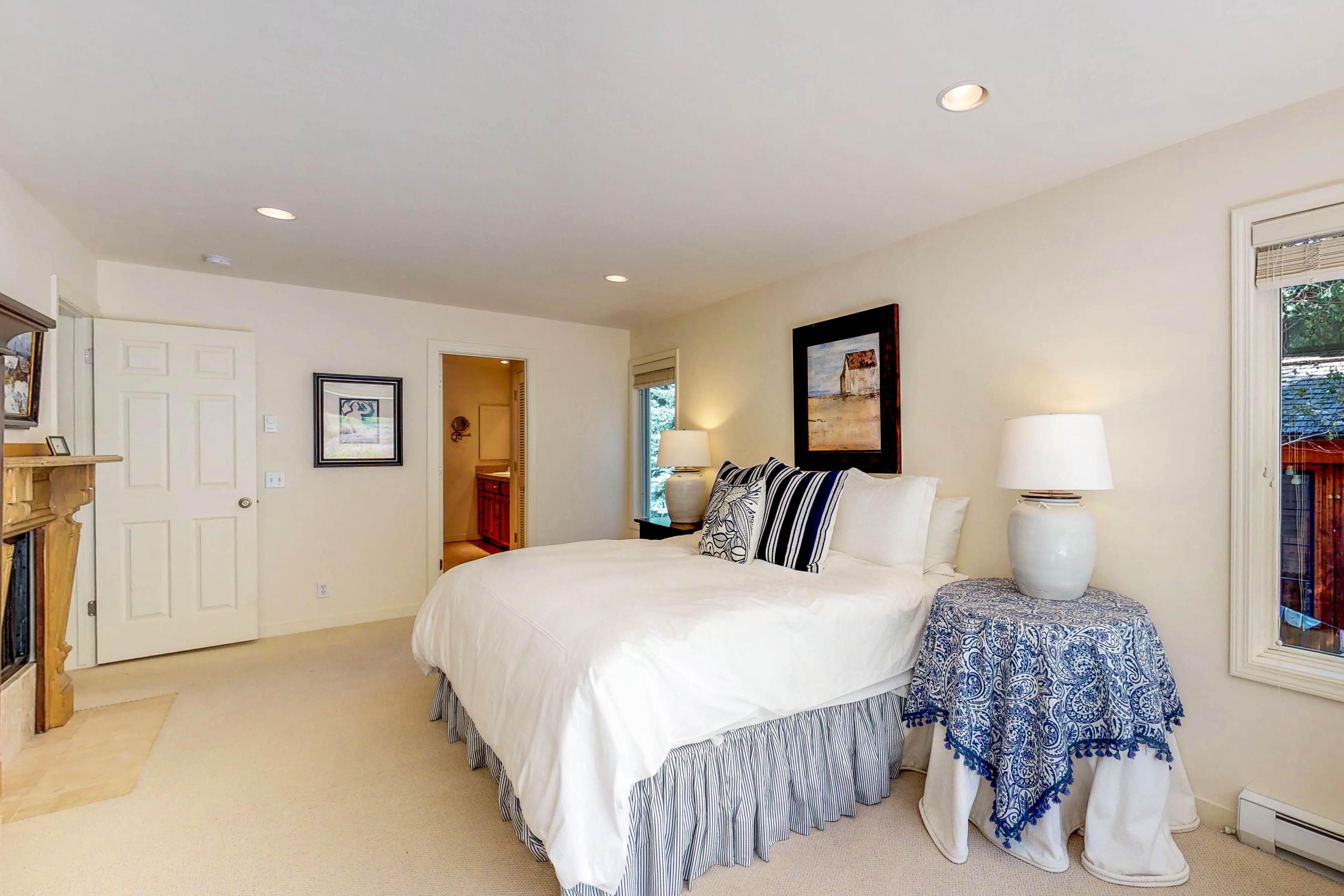 Creekside Retreat Creekside Retreat