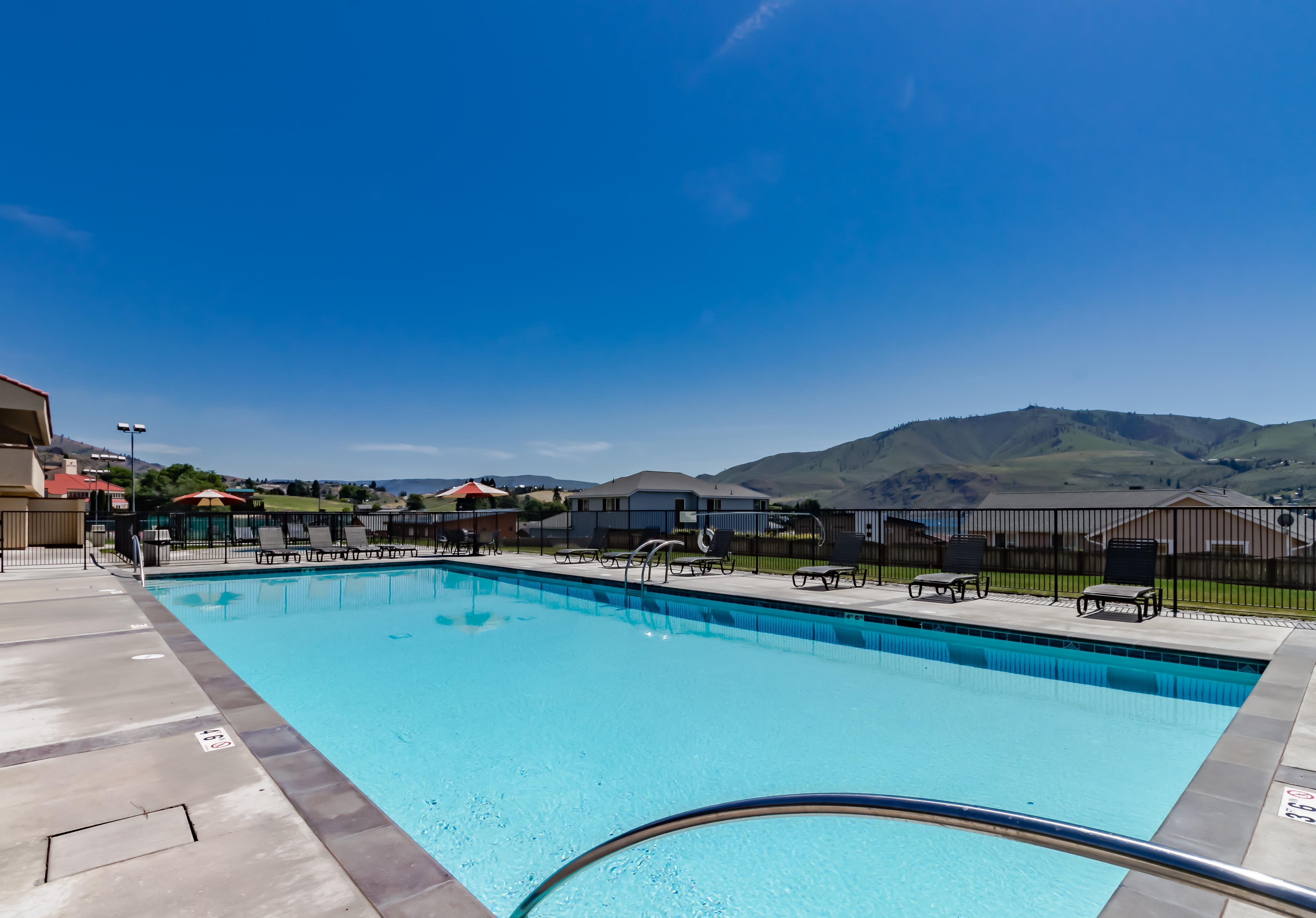 Lake Chelan Shores Lake Chelan Shores