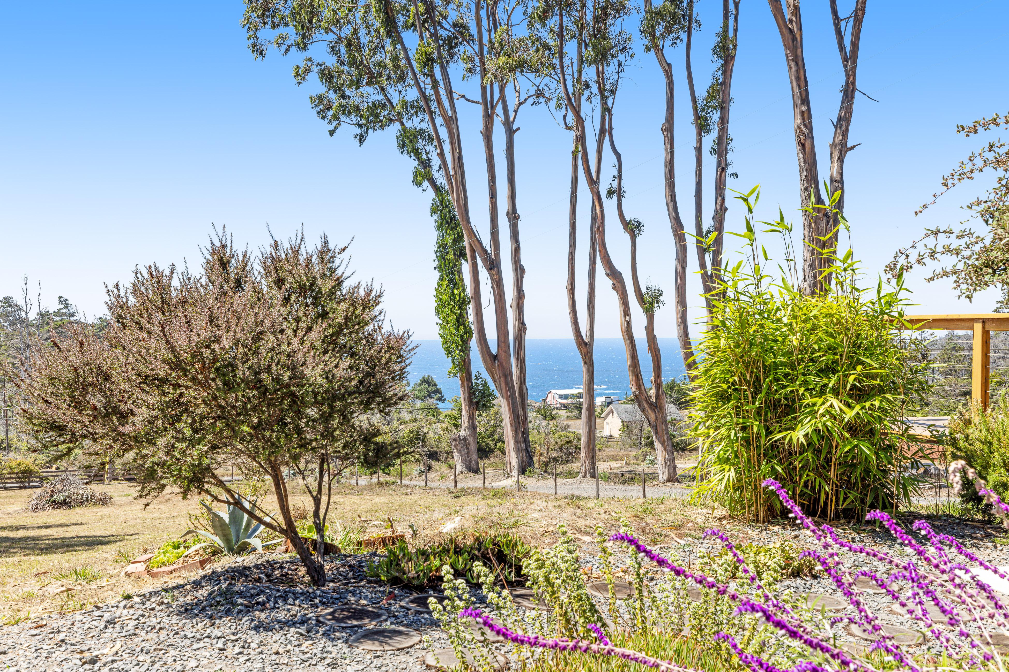 Property Image 2 - High Tor Lower House with Great Ocean Views