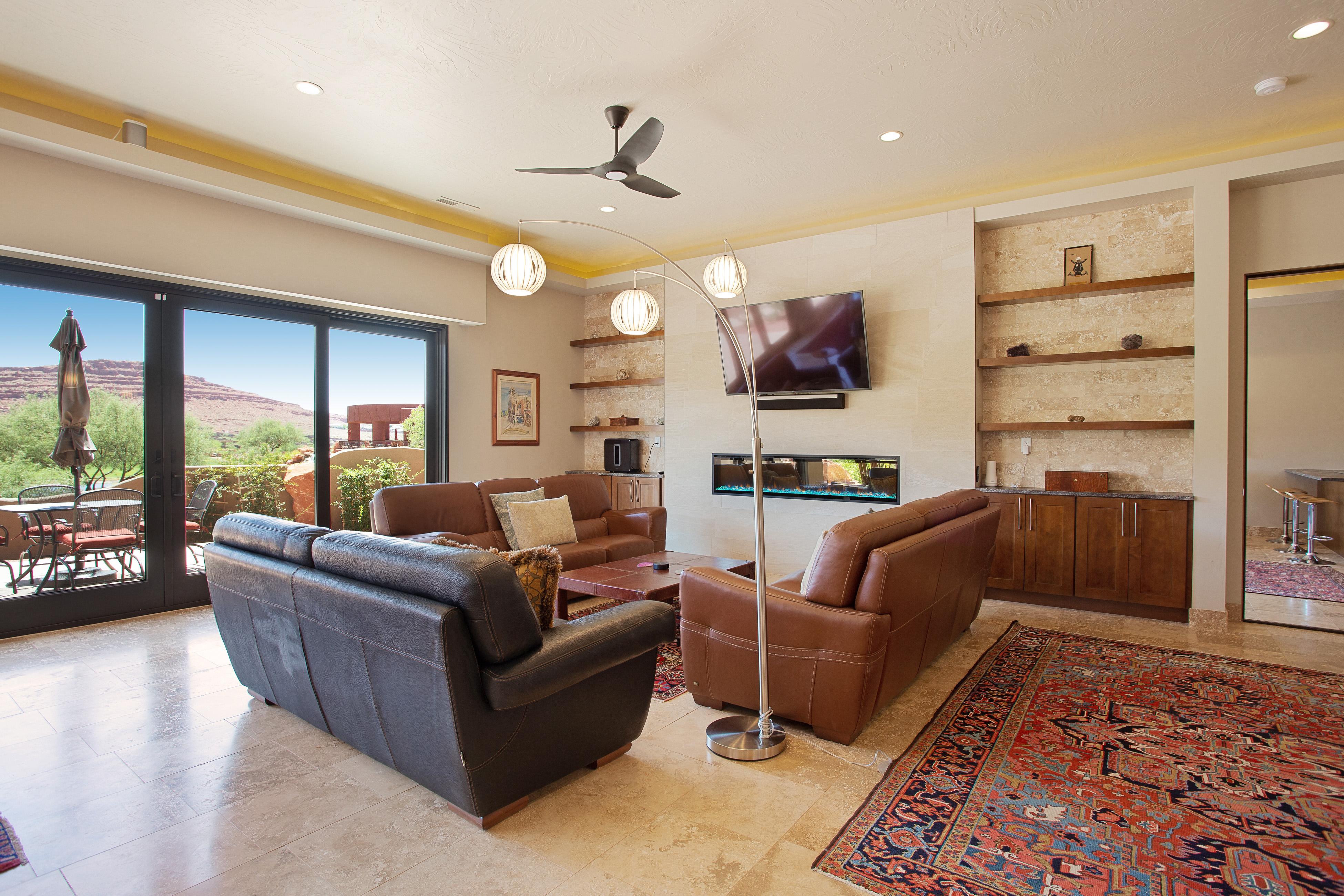 Property Image 1 - Red Rock Escape with Suite