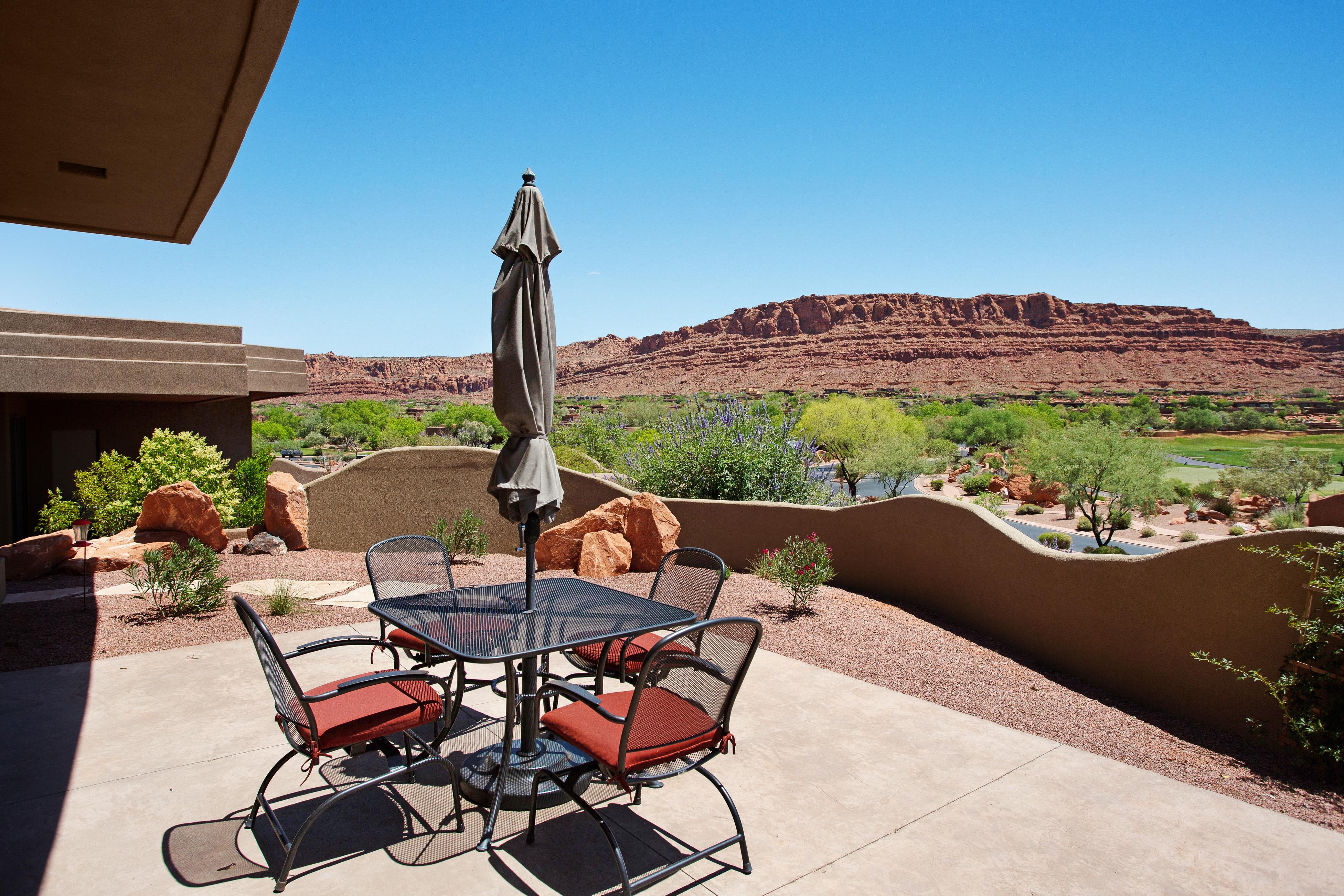 Property Image 2 - Red Rock Escape with Suite