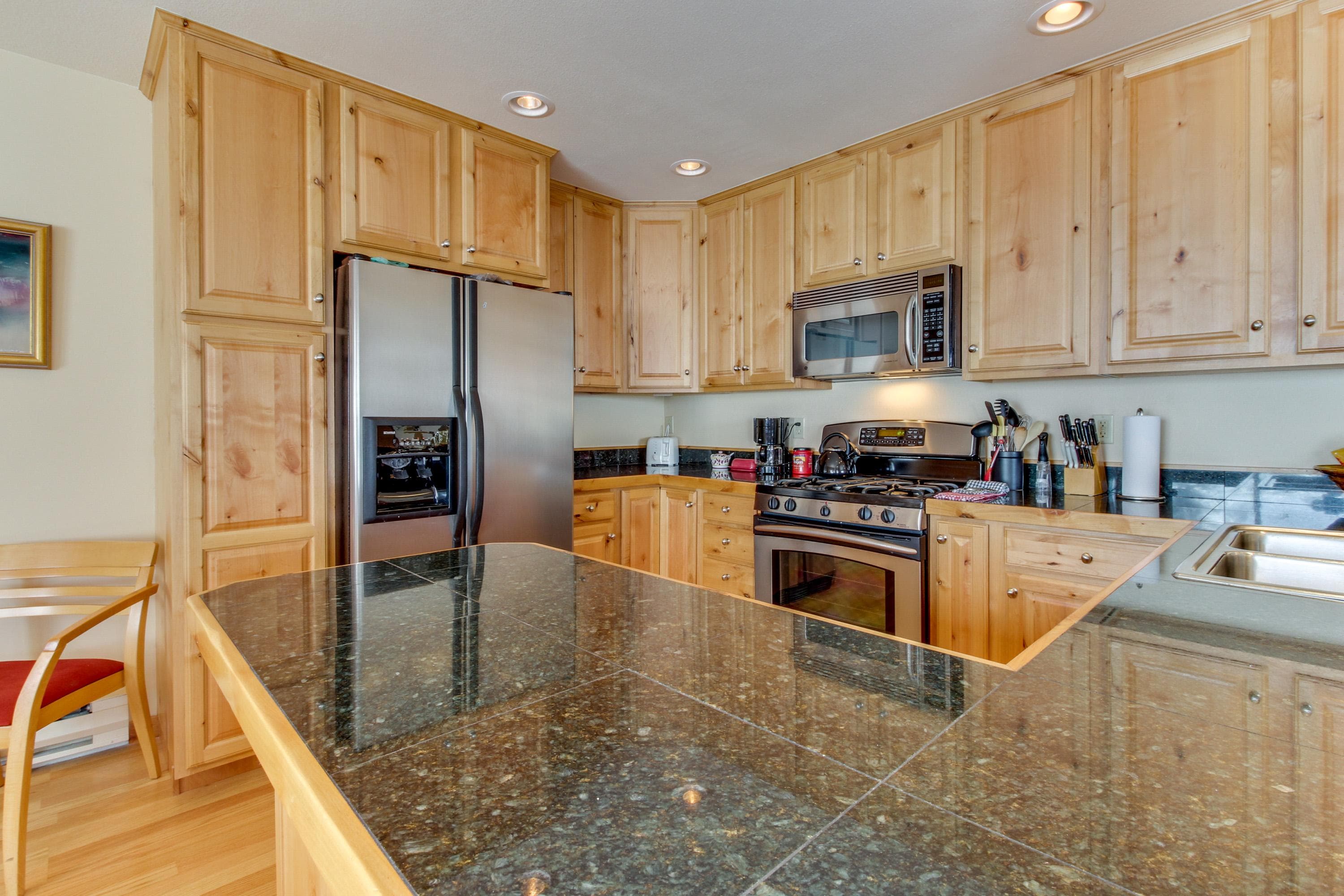 The Bluff Mountain Charmer