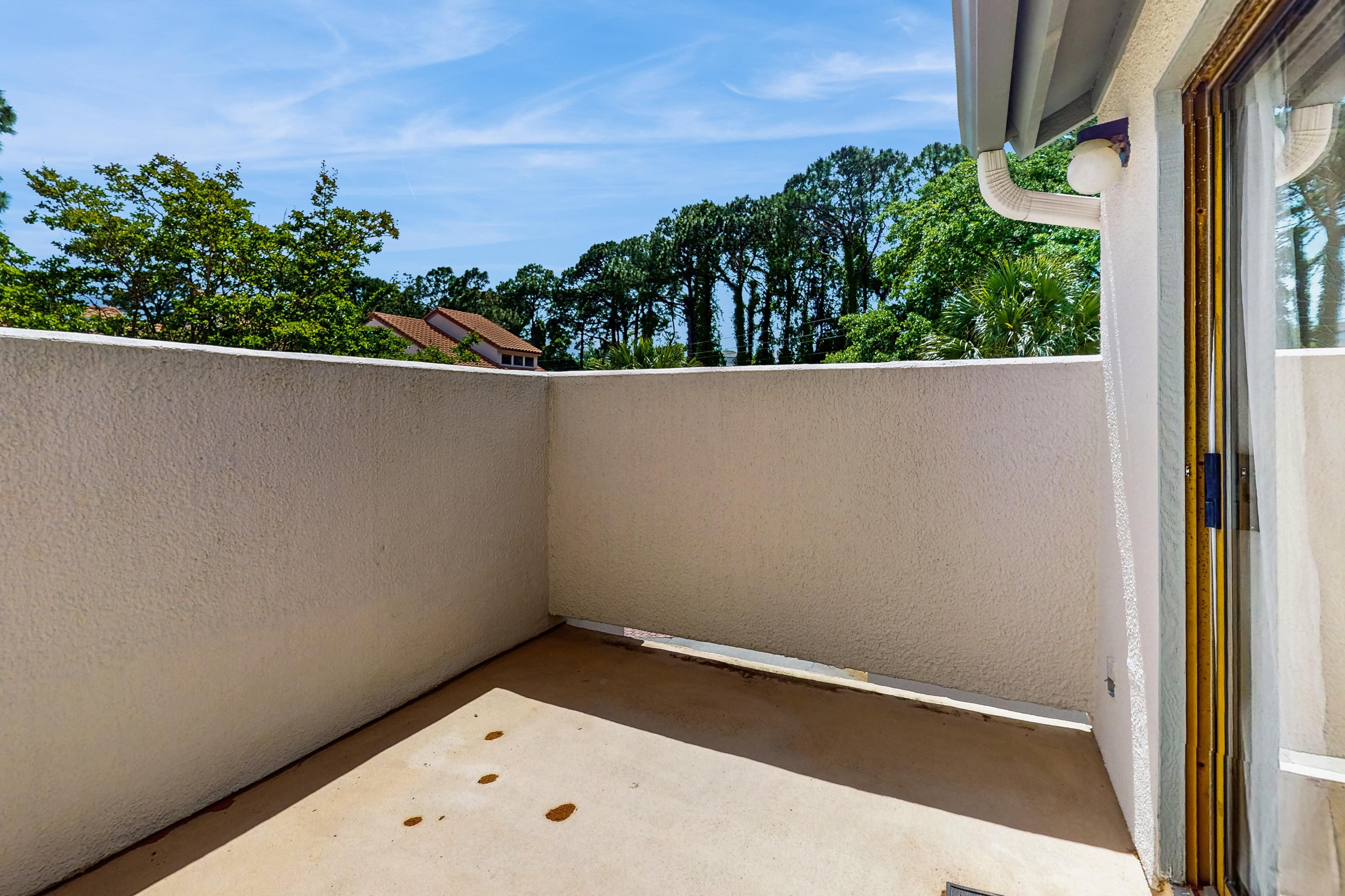 TOPS'L Tennis Village 03