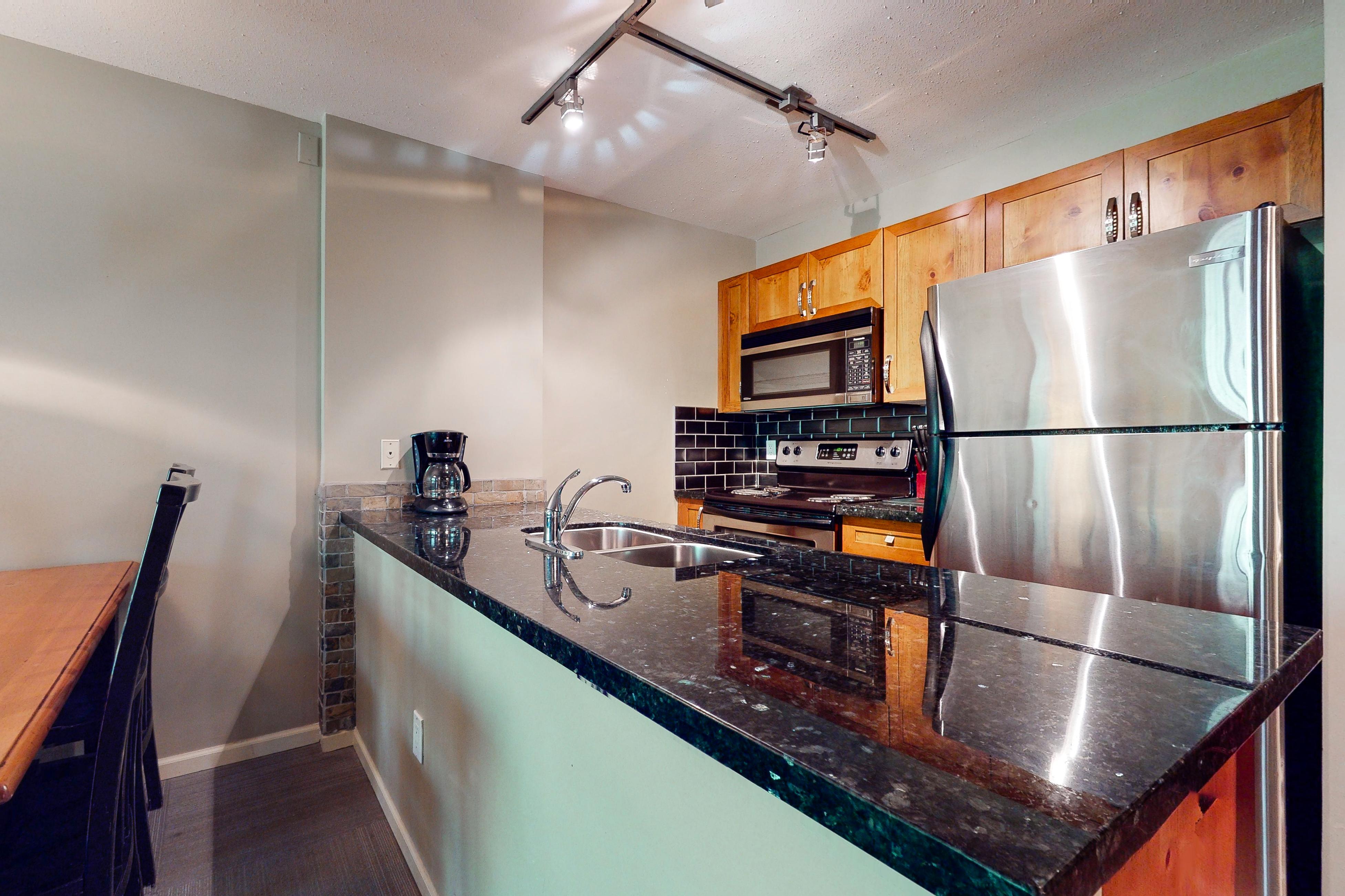 Cozy Condo with Balcony near Shops and Attractions