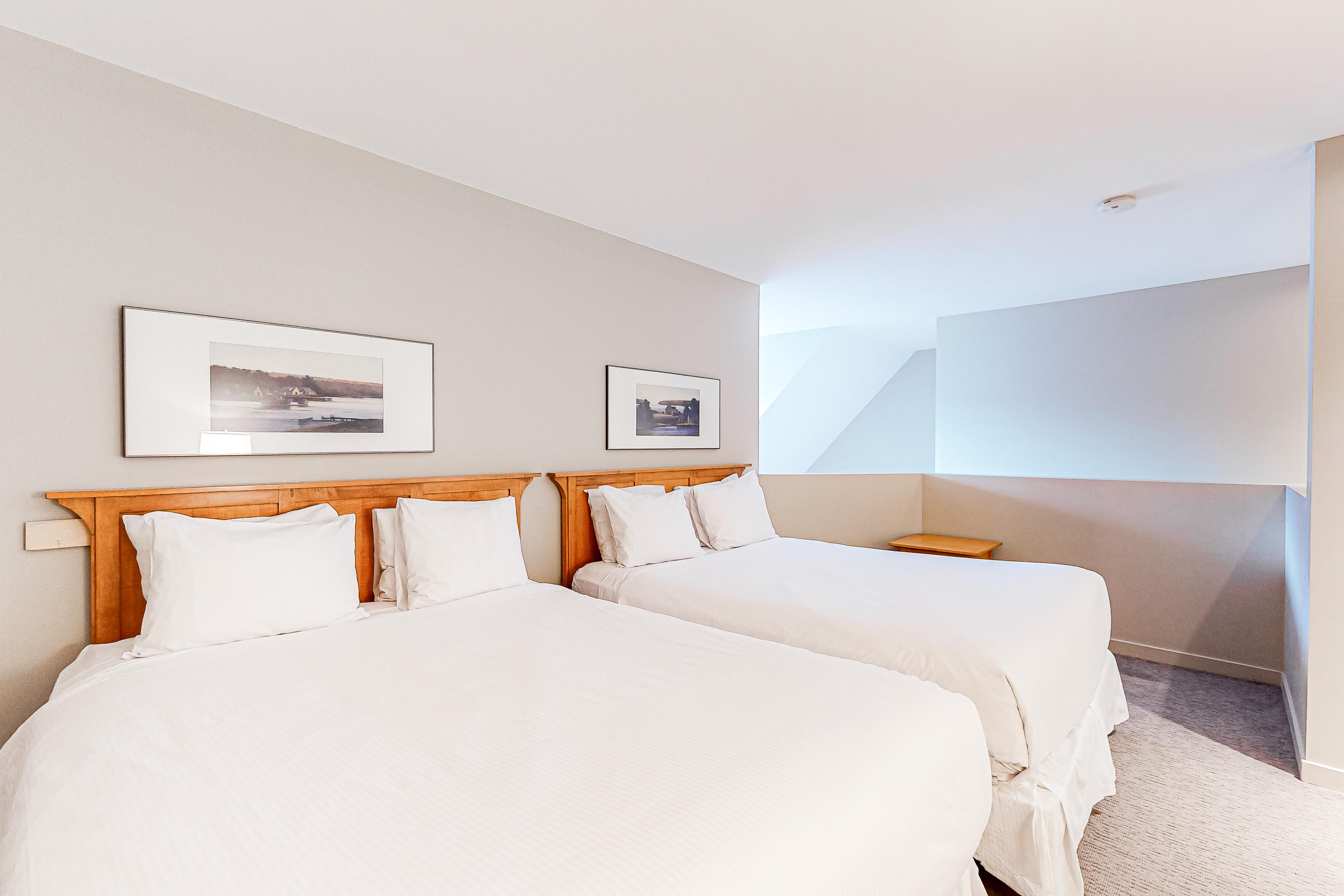 Whistler Peak Lodge 614