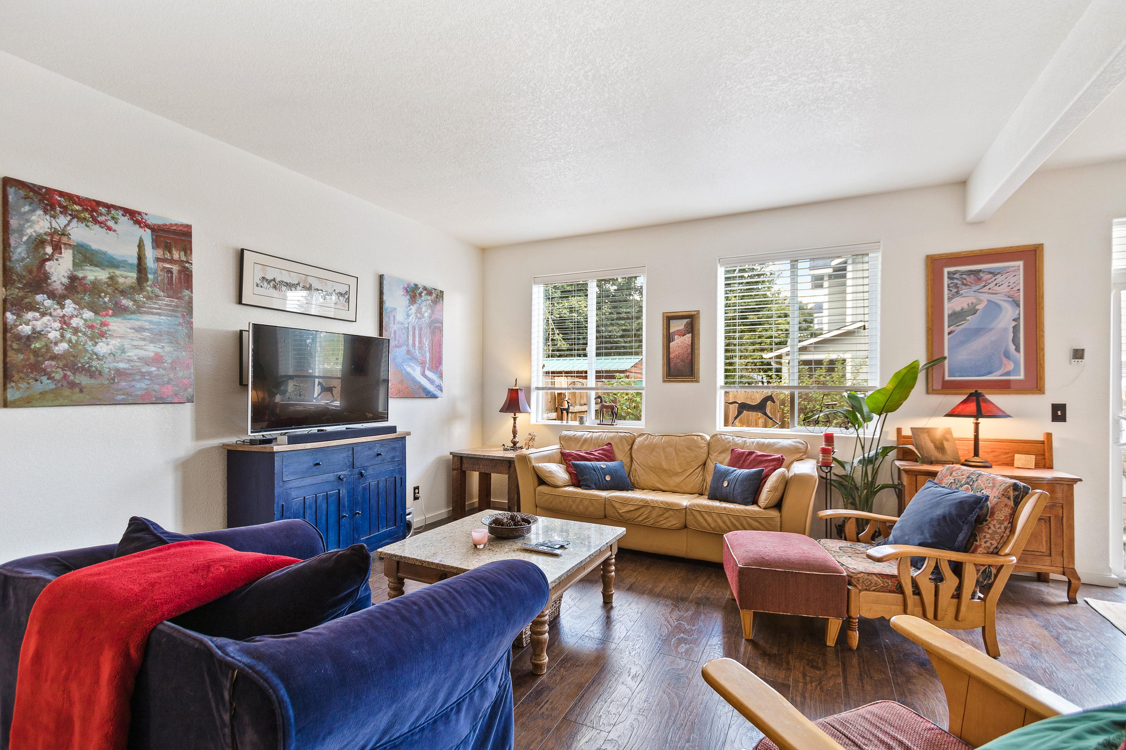 Property Image 1 - Beautifully Updated Sandpoint Townhome