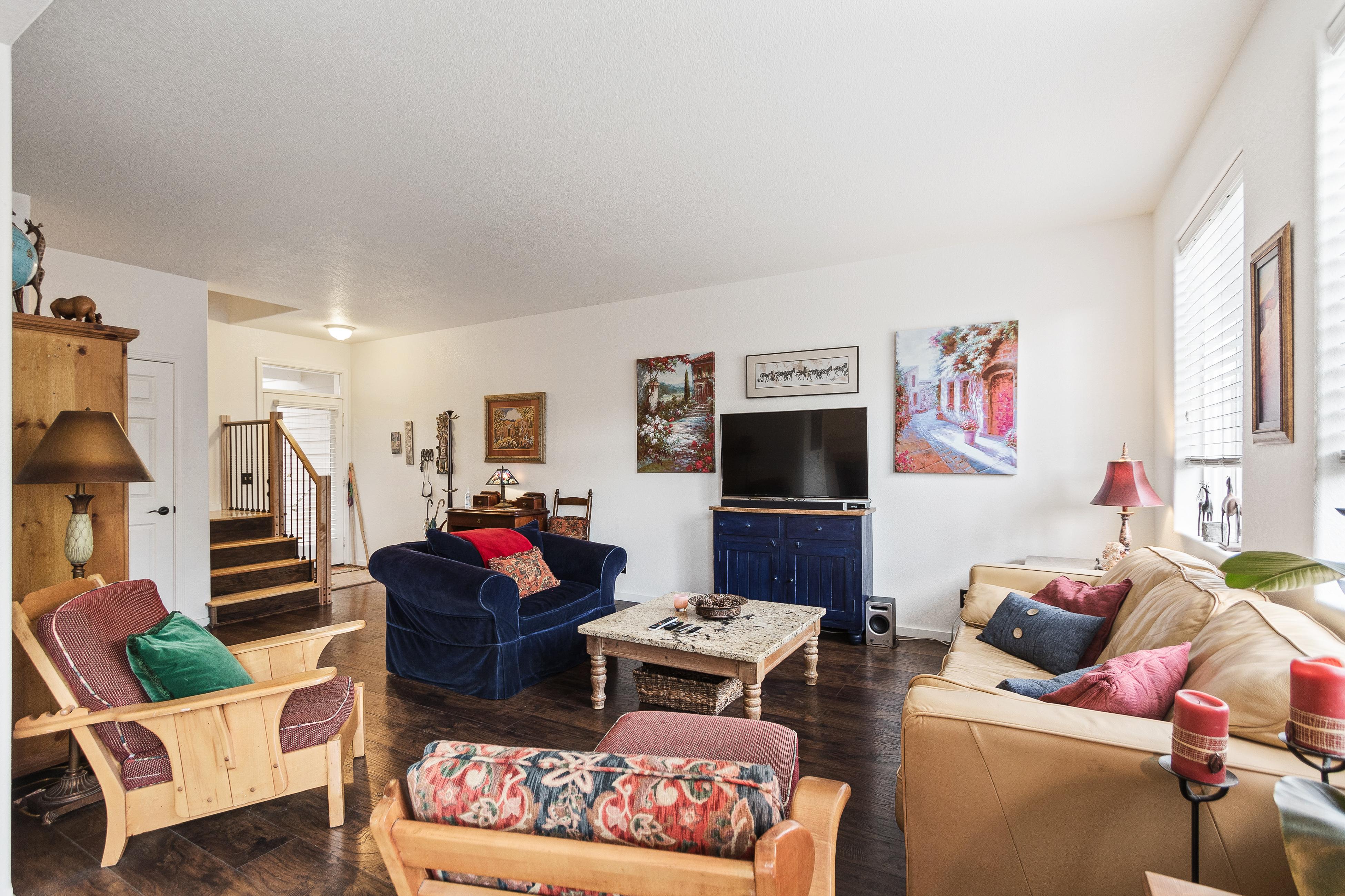 Property Image 2 - Beautifully Updated Sandpoint Townhome