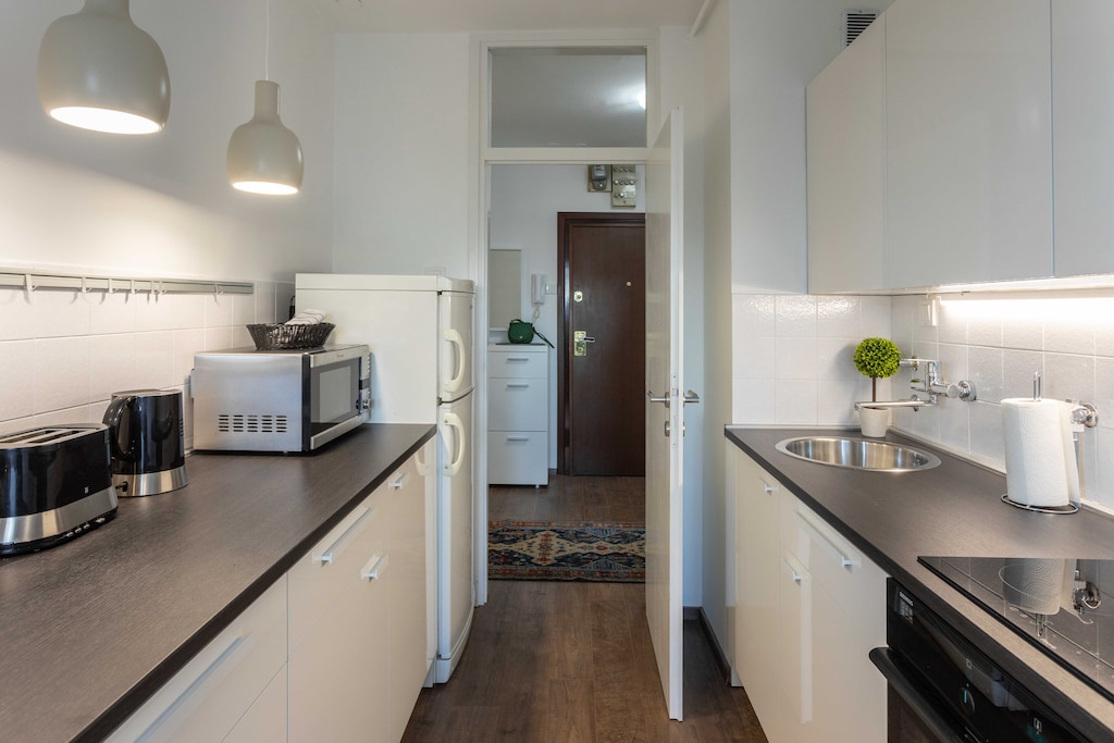 The fully equipped kitchen is perfect to test out your chef skills!