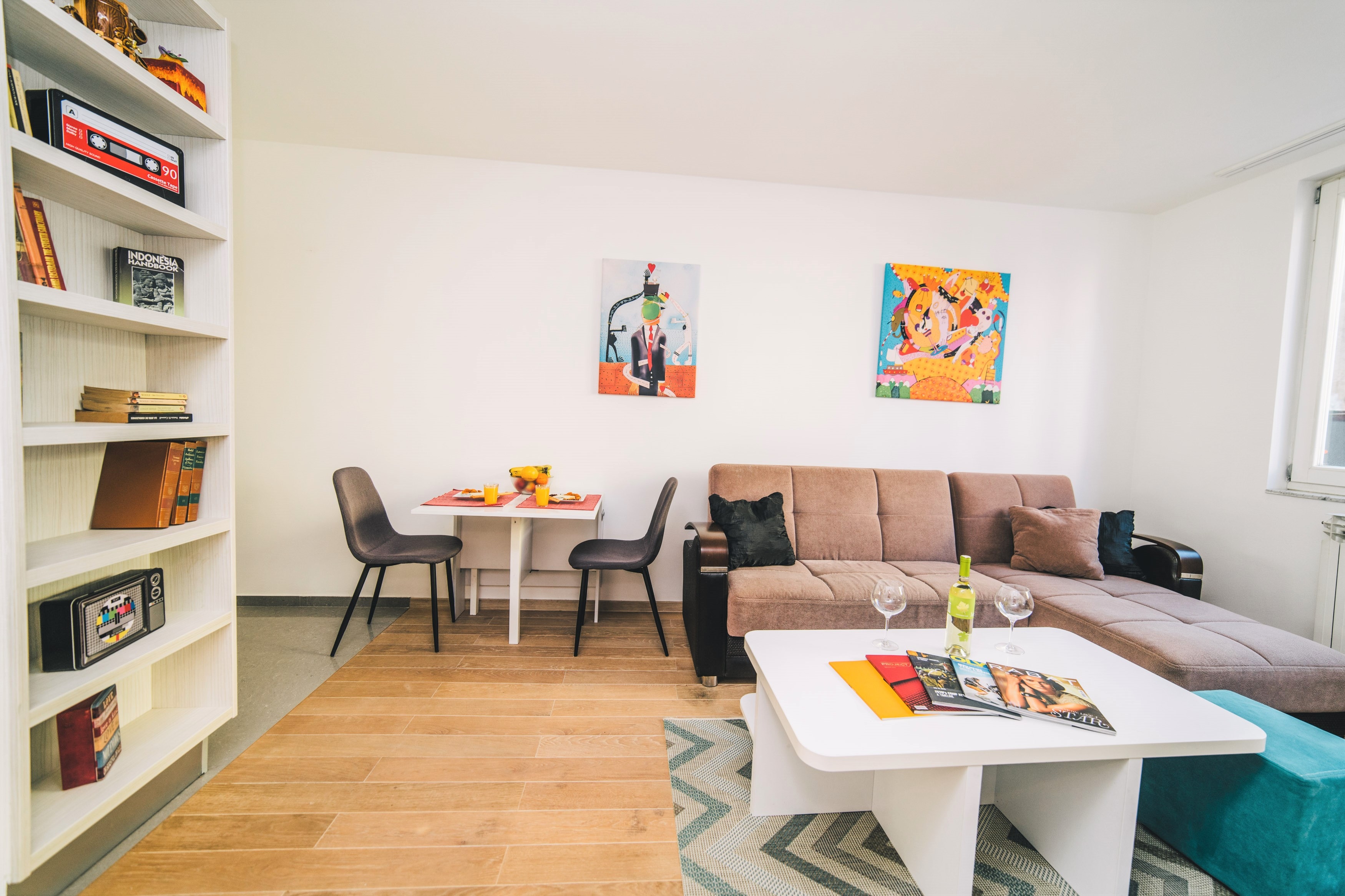 Our modern and spacious two-bedroom apartment located near the heart of the city center!