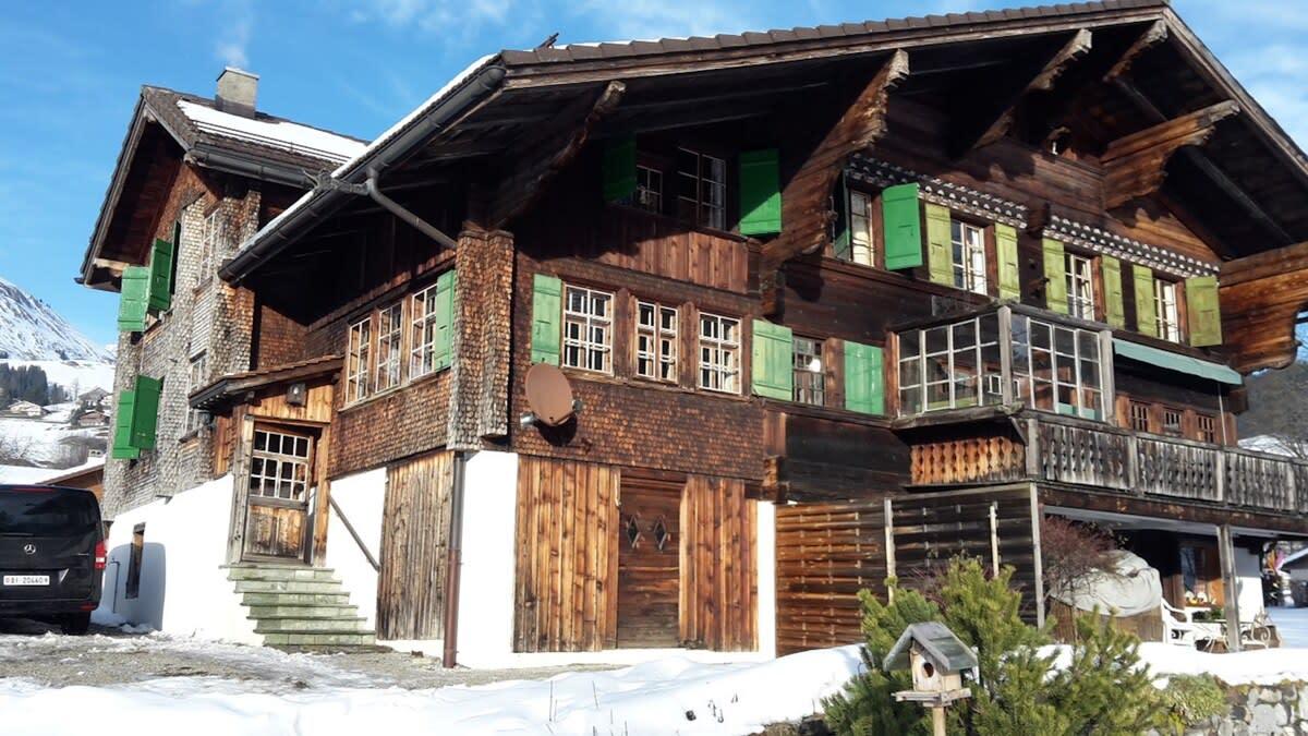 Property Image 2 - Chic Swiss Chalet in an Ideal Location