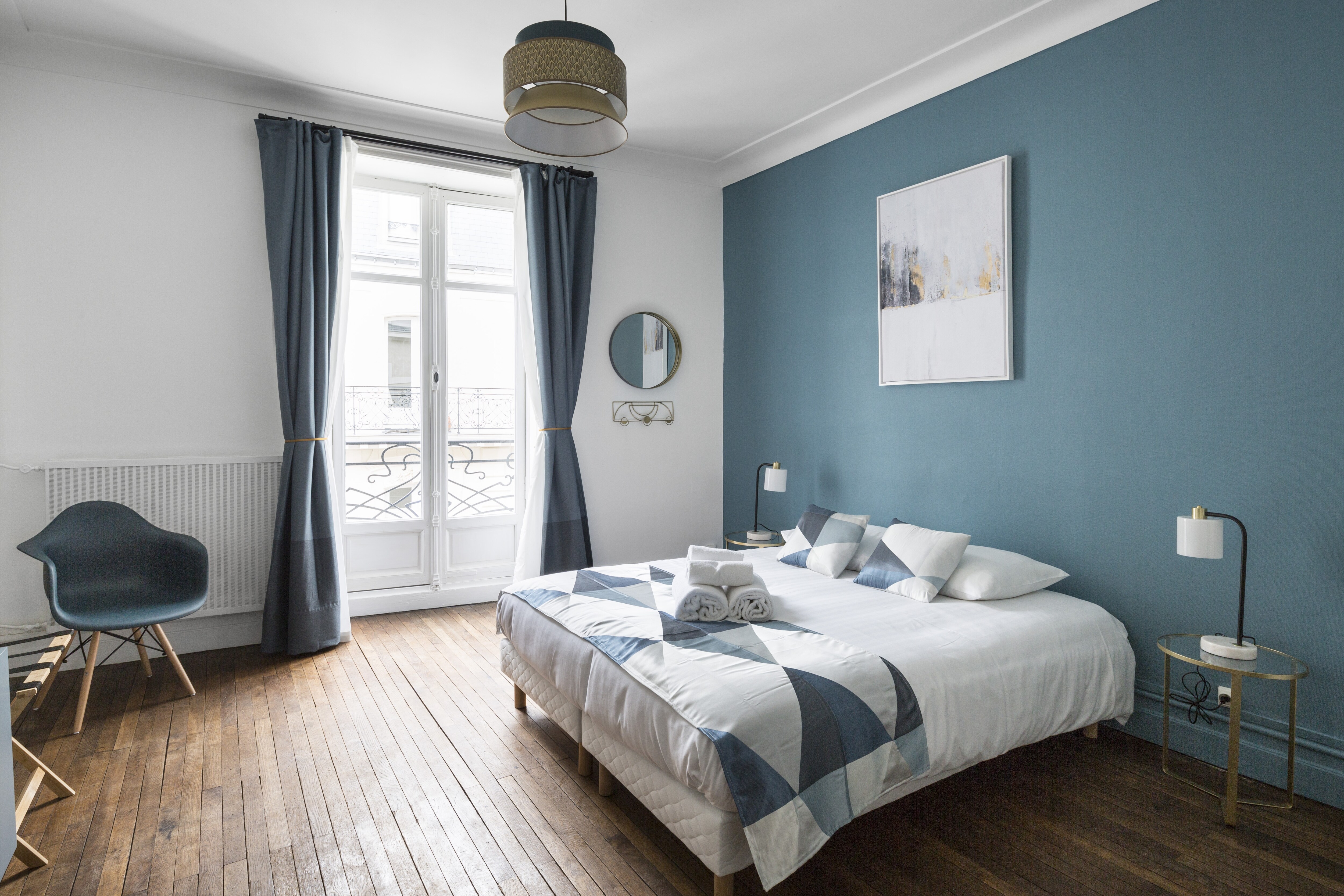 Enchanting Spacious Apartment in the Heart of Nantes