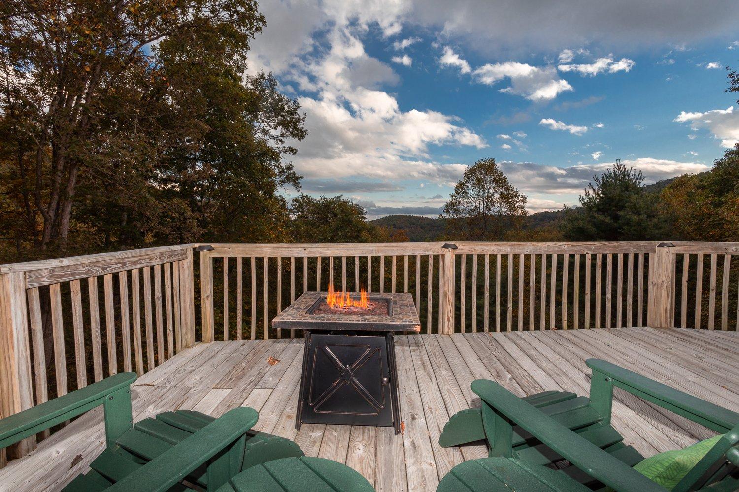 Color Me on the Trail Color Me on the Trail