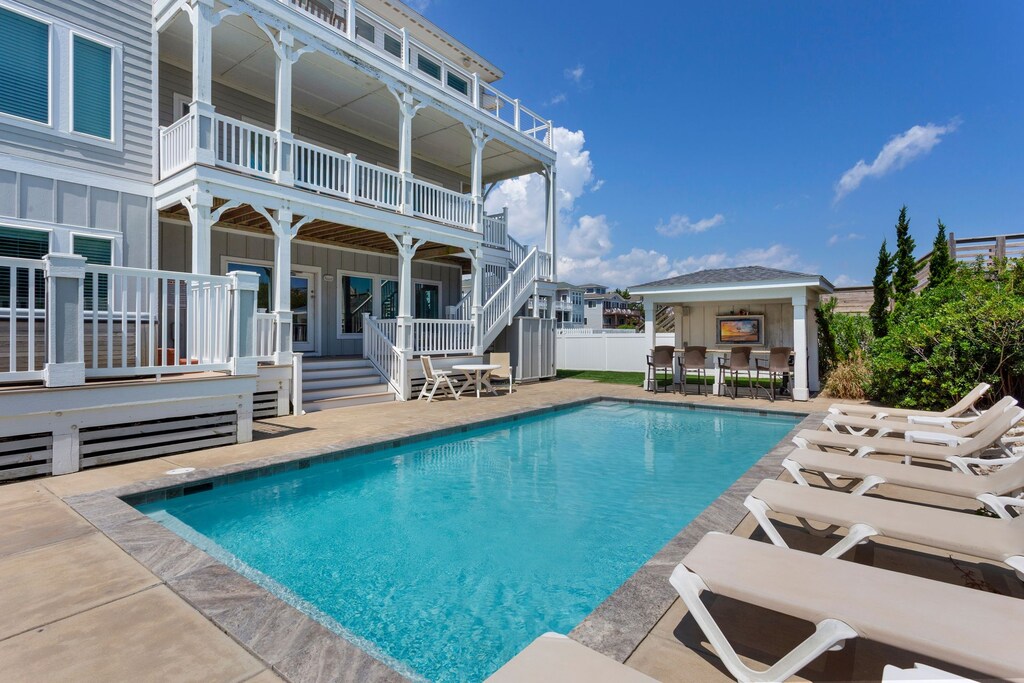 Take a dip in the beautiful Private Pool at Point Break!