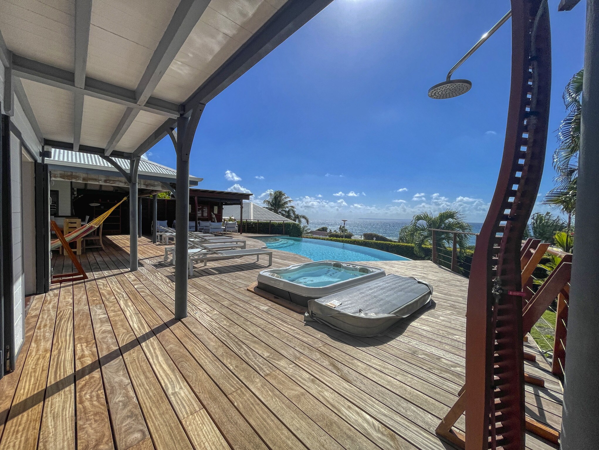 Property Image 1 - Sensational Sea View Villa with Pool 