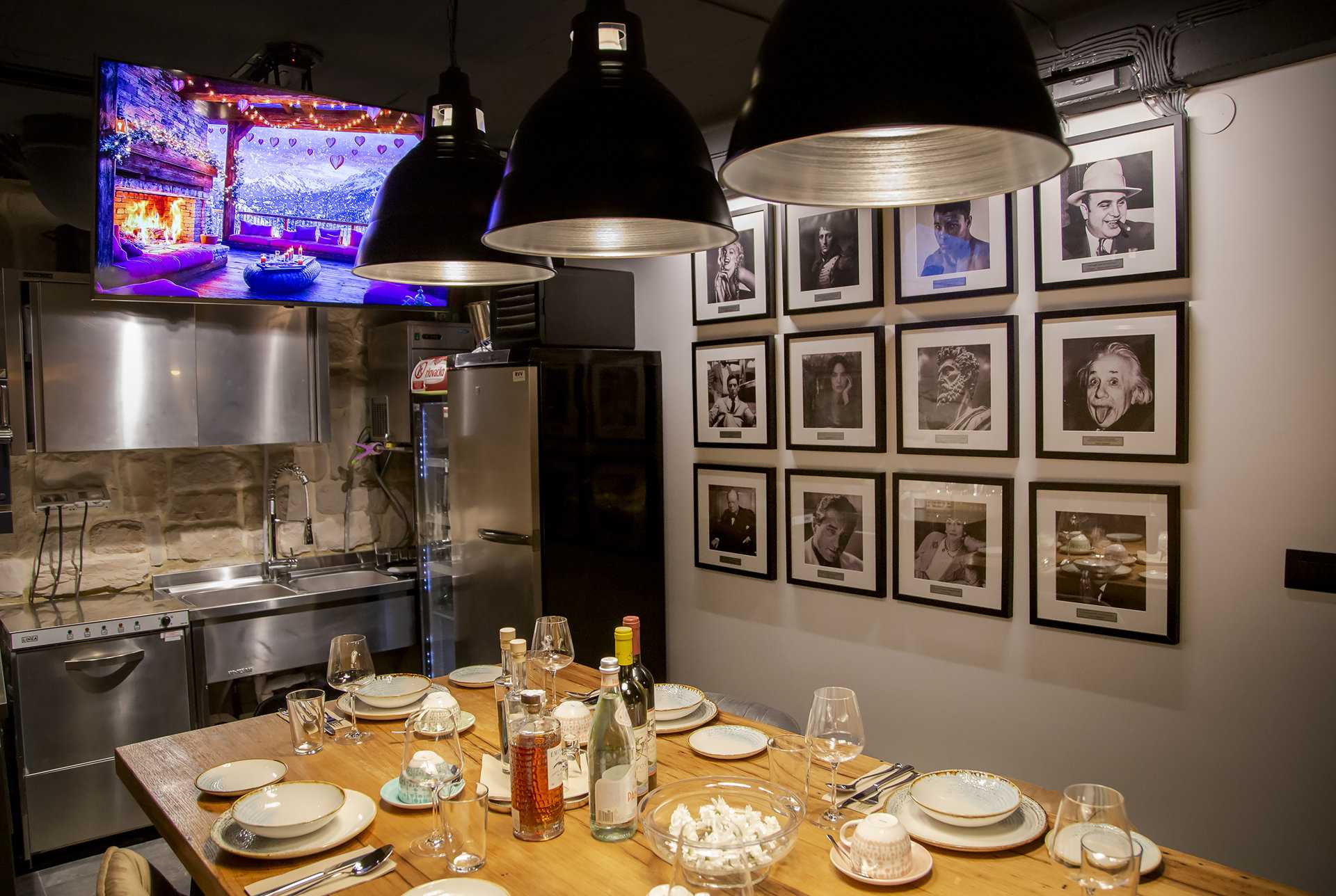 Sophisticated Premium Villa with Private Pool and Sauna