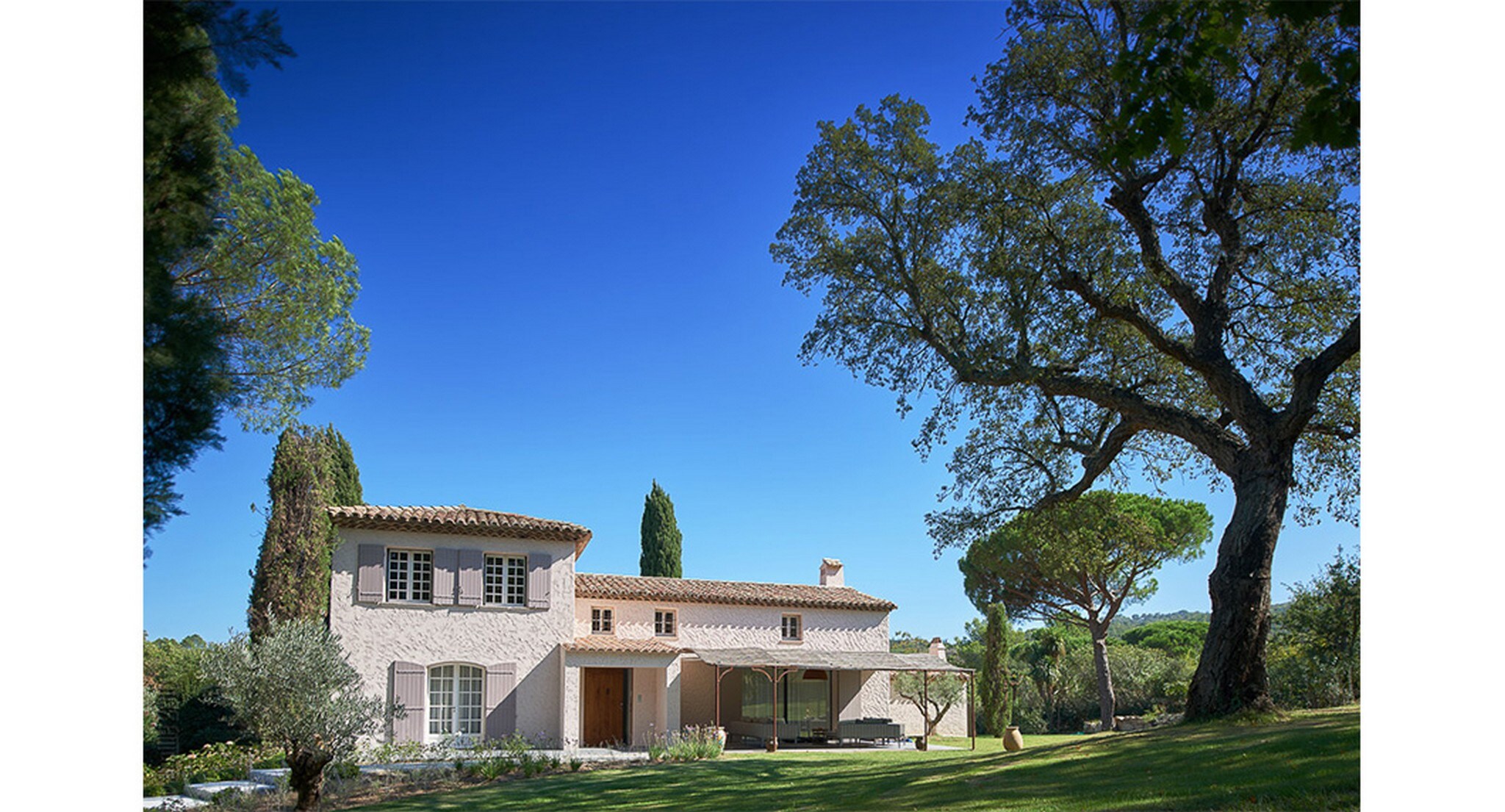 Property Image 2 - Beautiful 4 bedroom vineyard villa with pool and AC near Saint Tropez and Pampelonne