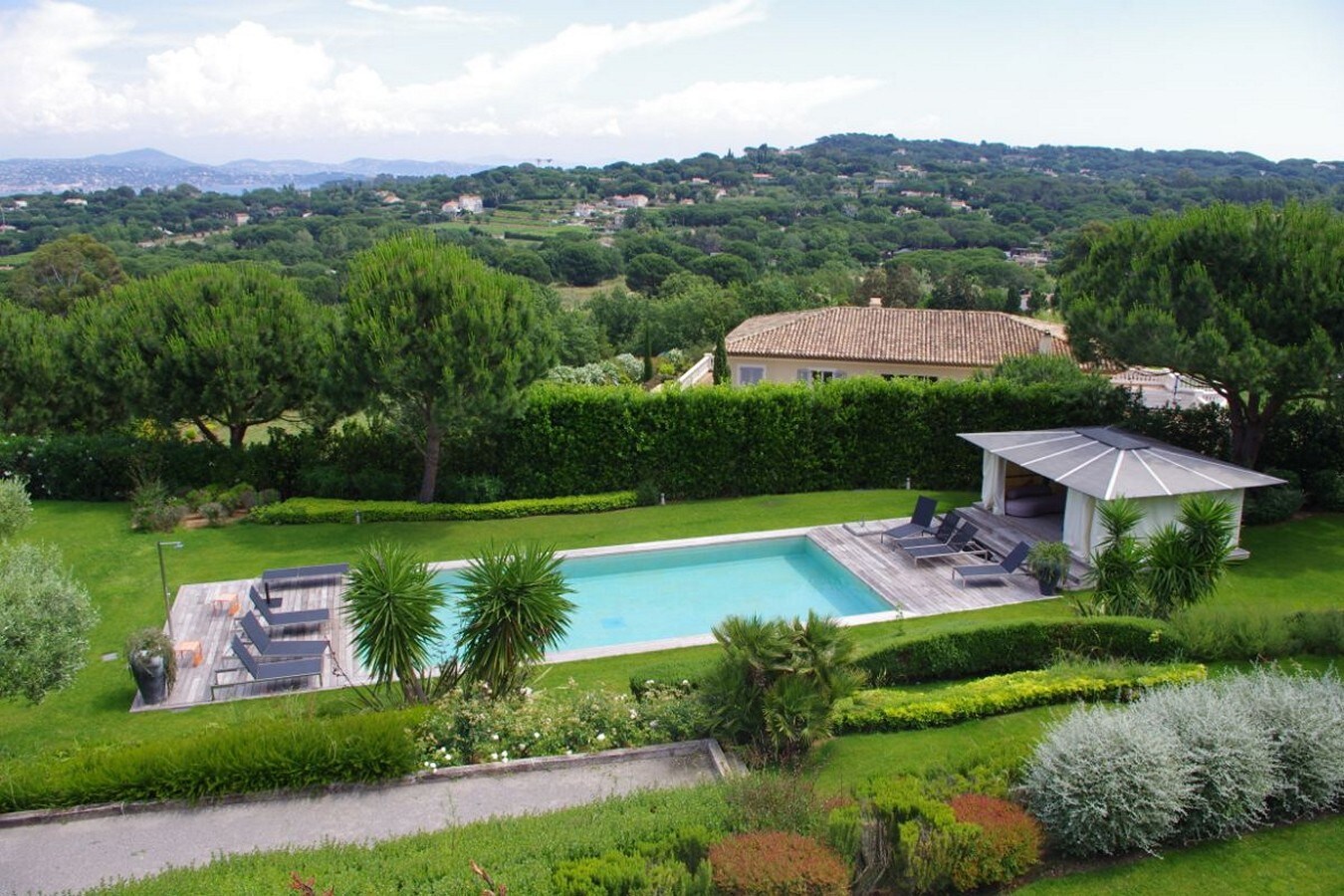 Property Image 1 - Exclusive Quiet Retreat in St Tropez near the Beach
