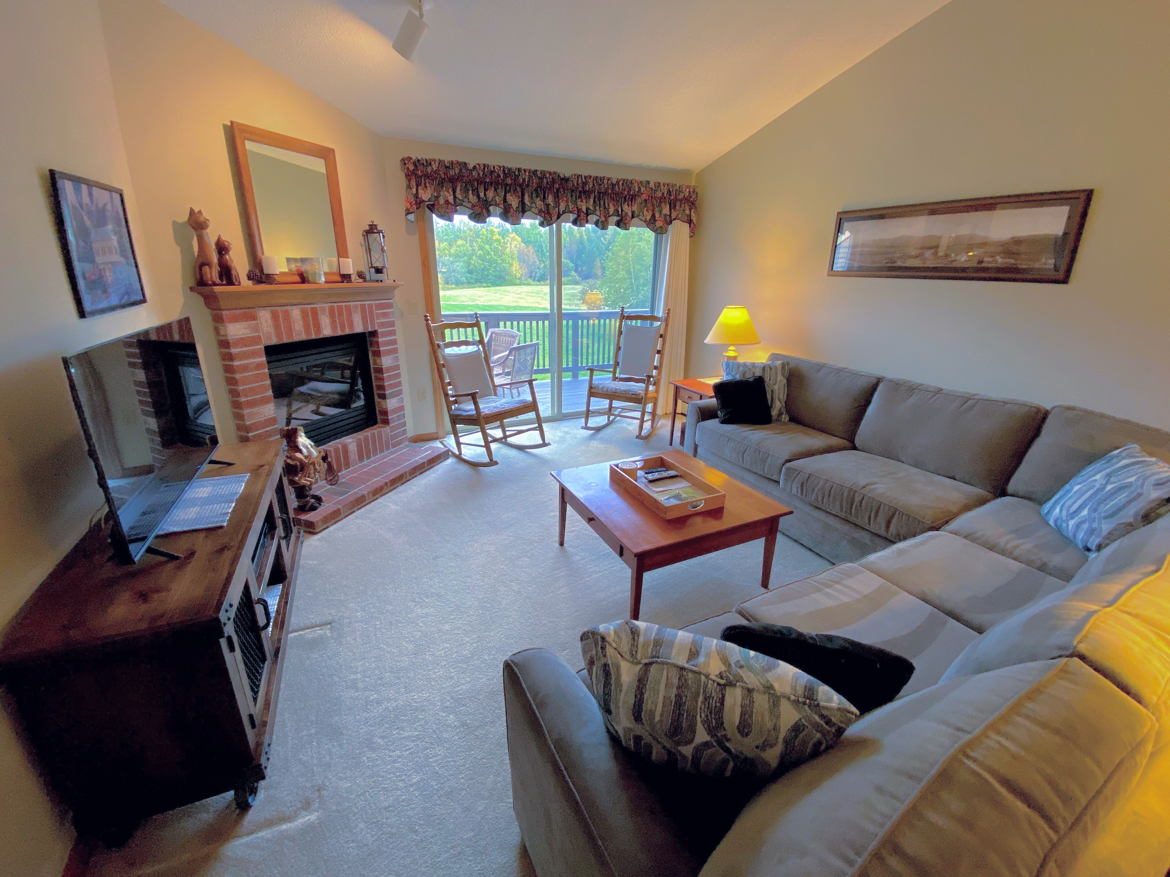 Property Image 2 - S3 AWESOME VIEW OF MOUNT WASHINGTON! Family getaway in Bretton Woods