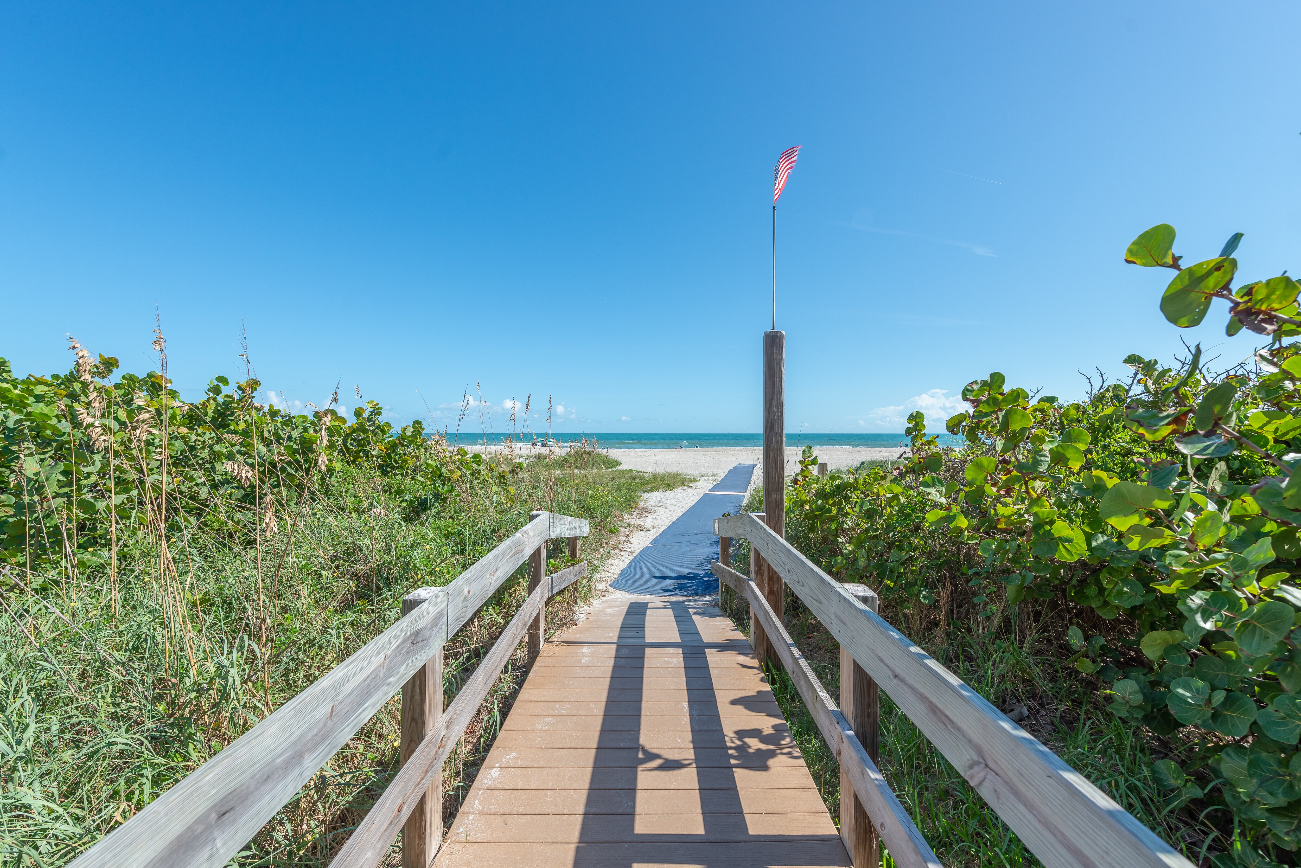 You are the closest condo @ Canaveral Towers to the beach! This is your walk to the beach