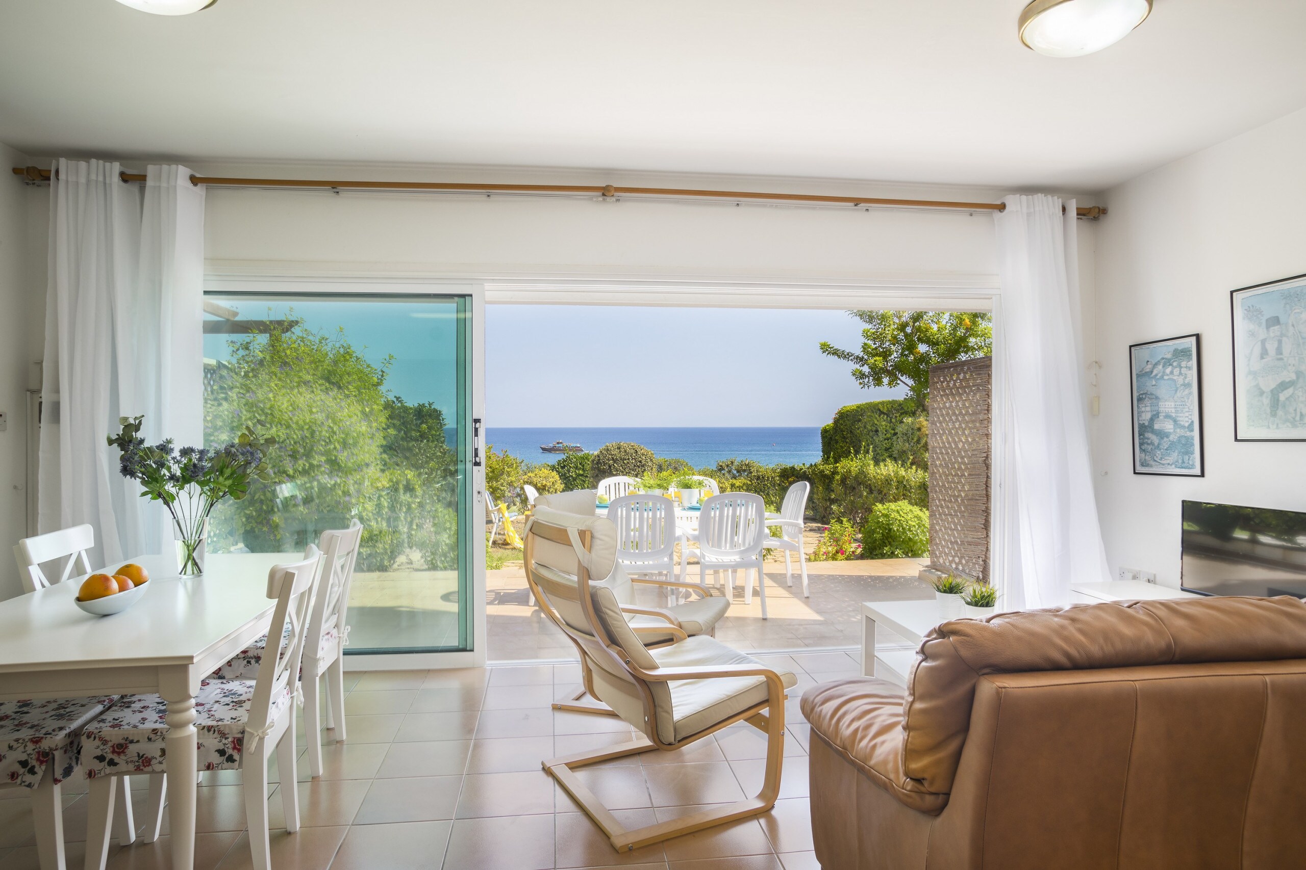 Property Image 1 - Lovely Apartment with Sea View on Sirina Bay Shore