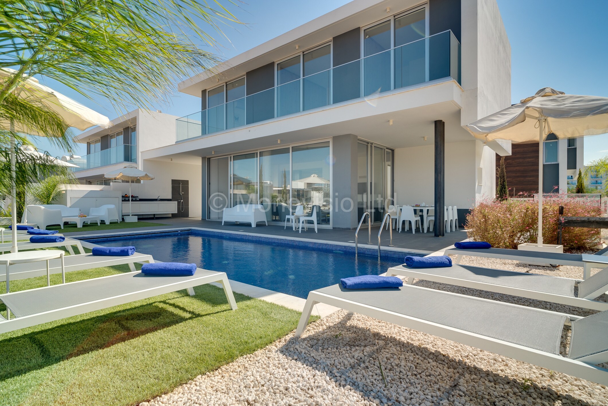 Property Image 1 - Contemporary Serene Villa with Breathtaking Sea Views