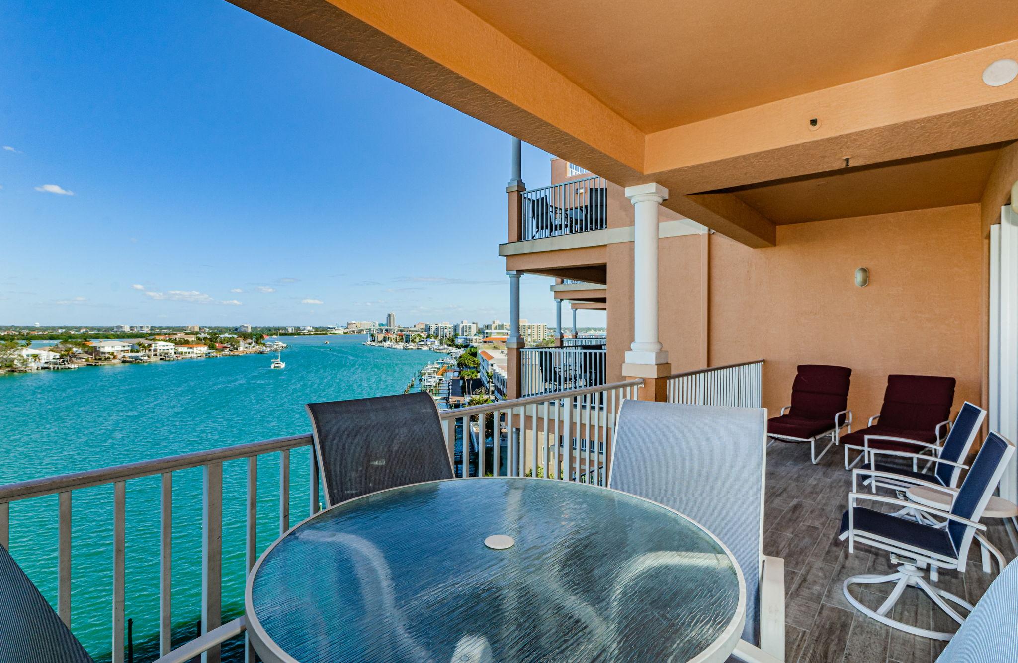 Property Image 1 - Waterfront Three Bedroom Condo Featuring Two  Balconies