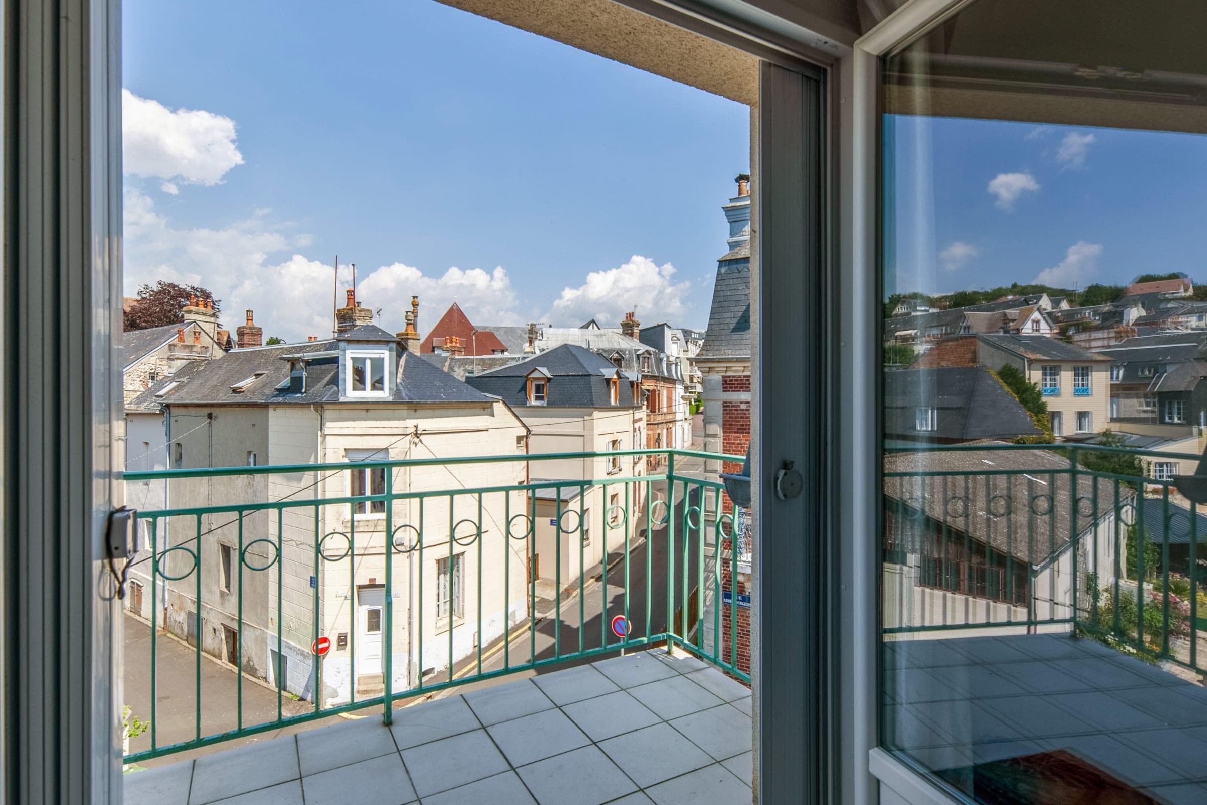 Property Image 1 - Nice flat with balcony and view on the roofs in Trouville