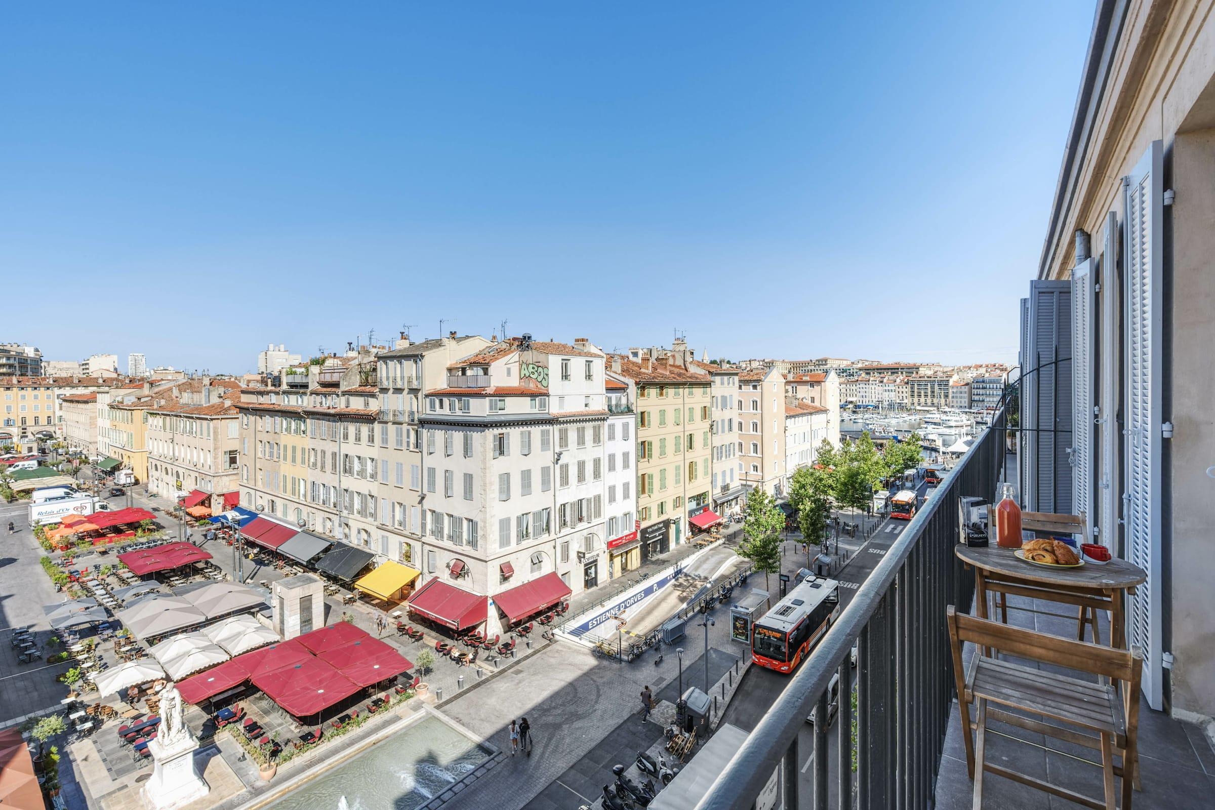 Property Image 1 - Superb flat with balcony in the centre of Marseille