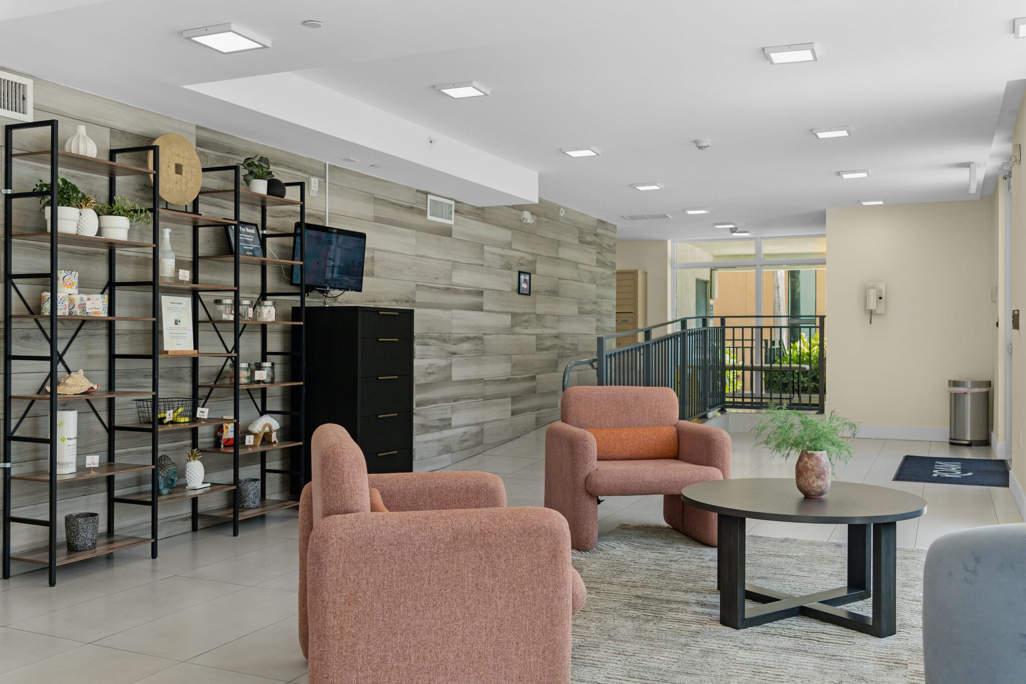 Grove 27 | Coconut Grove | 1 Bedroom