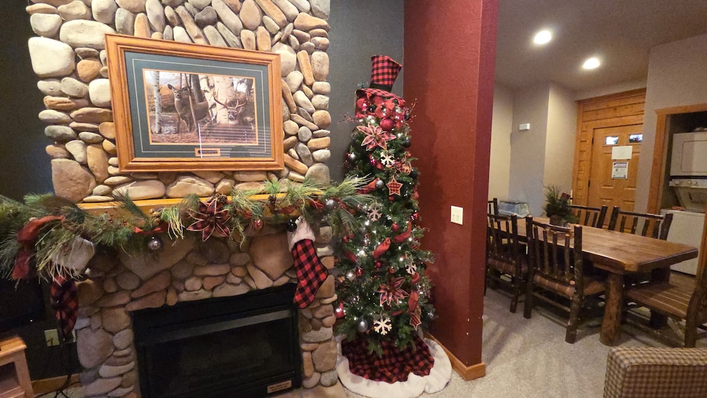 Holiday decor may vary from year to year and is usually displayed from November to January