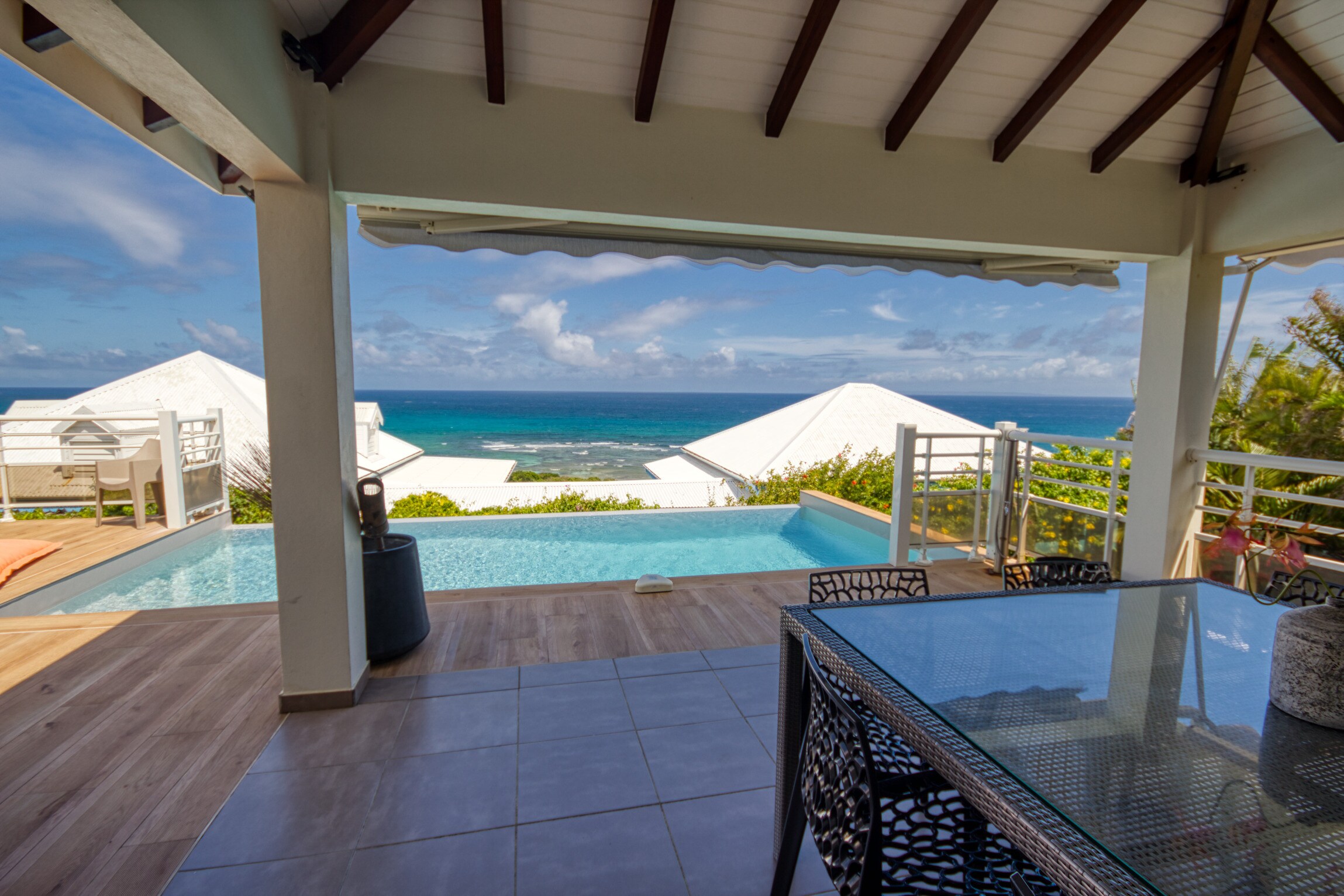 Property Image 2 - Exceptional Villa with Access to Private Beach