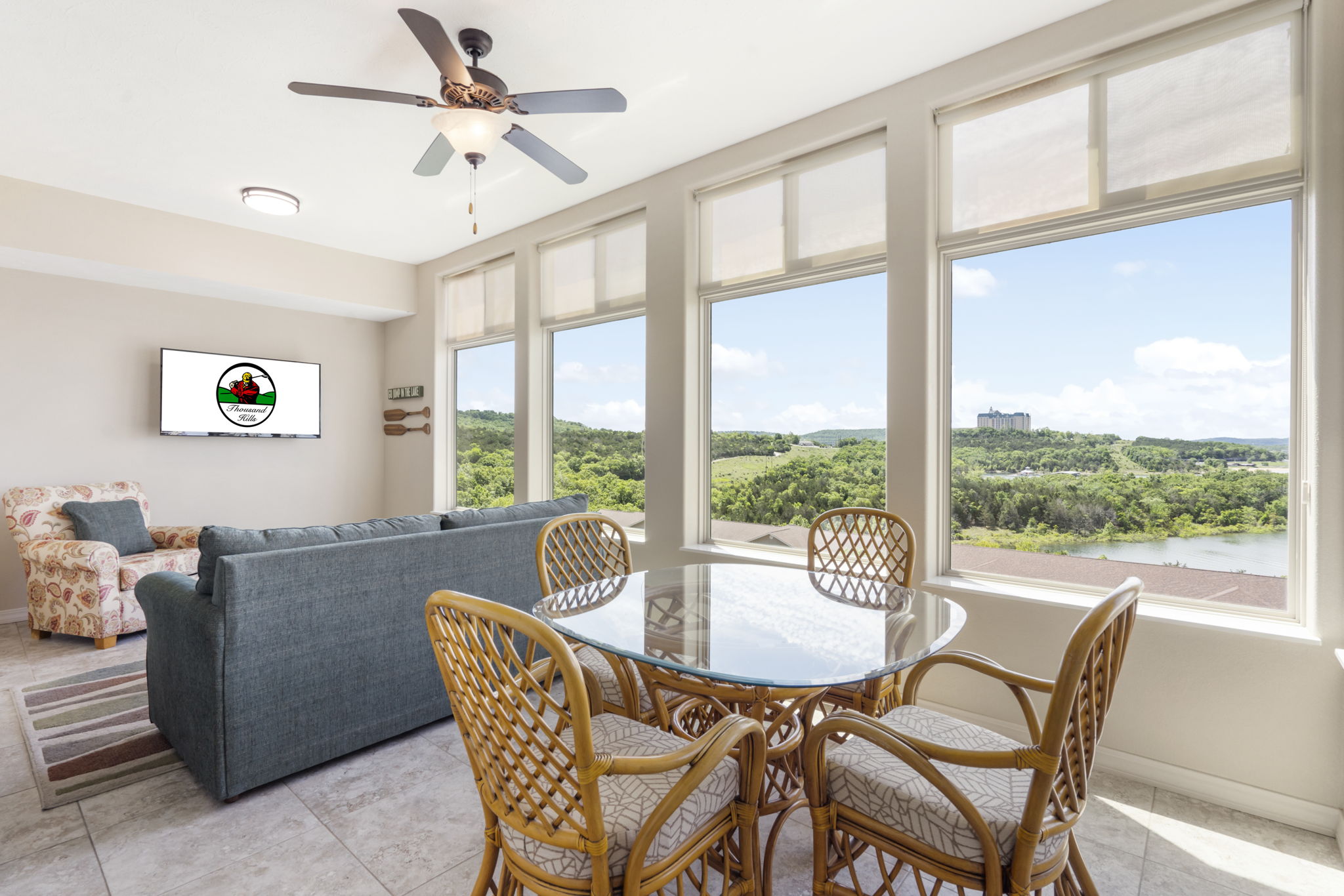 All Season Sunroom with a Great Lake View, Cable TV, Extra Seating