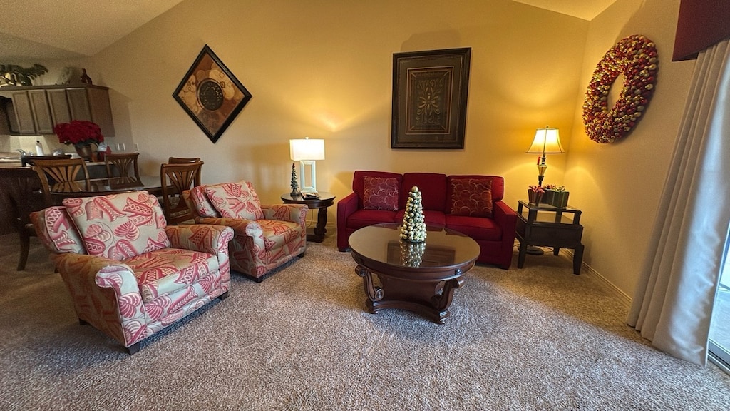 Holiday decor may vary from year to year and is usually displayed from November to 
January