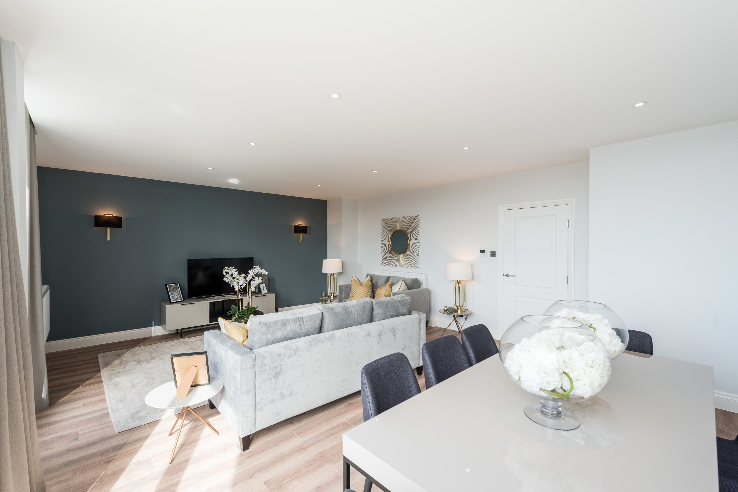 Property Image 2 - Stunning 4 Bedroom Duplex Apartment in Earls Court with Terrace