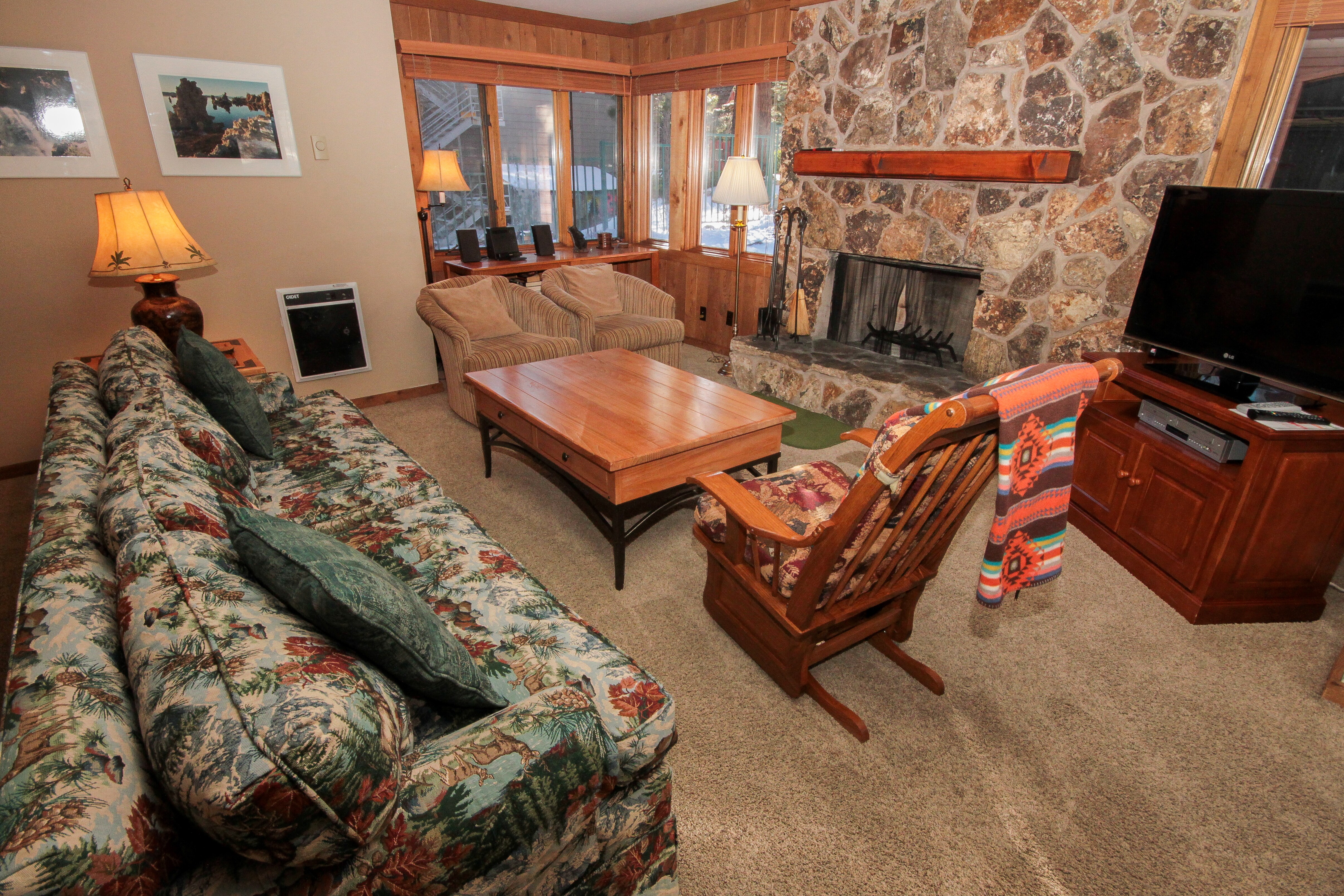 Property Image 1 - Mountainback #37, Den