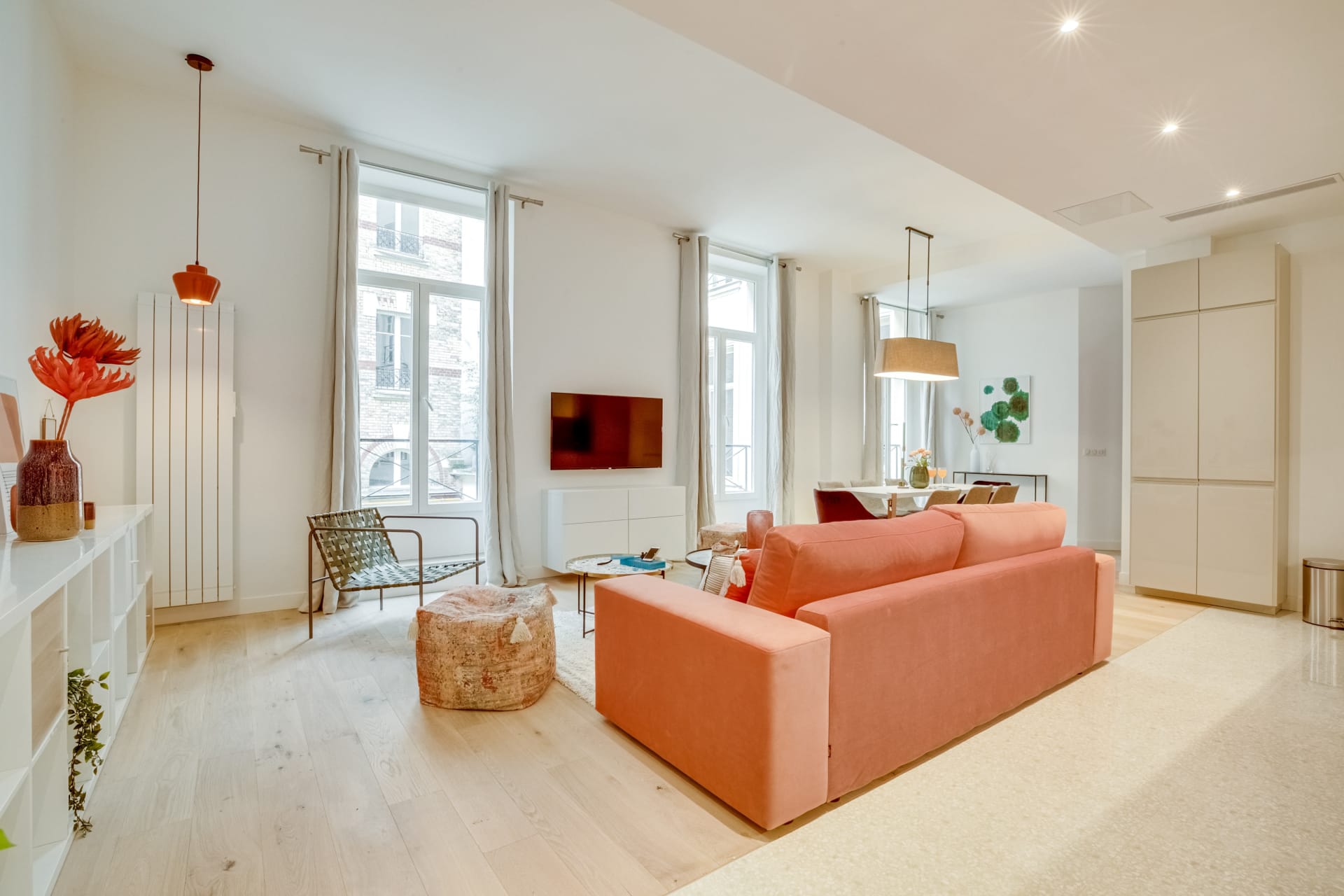 Property Image 2 - Stylish Three Bedroom apartment in the neighbourhood of Le Marais