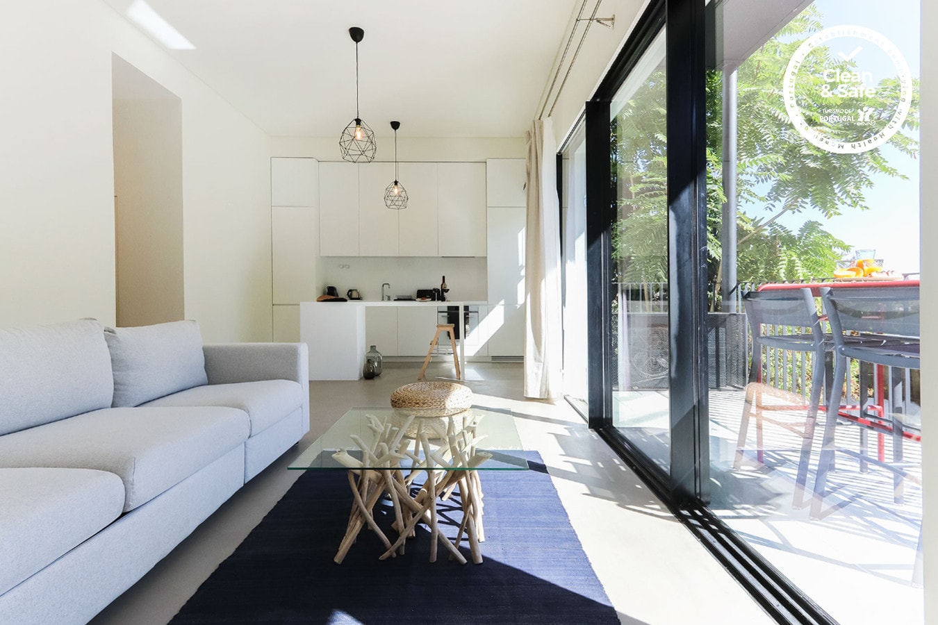 Property Image 1 - Contemporary Apartment with Lift near Praça do Comércio