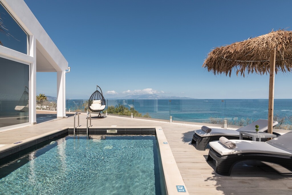 Property Image 1 - Exceptional Modern Villa with Breathtaking Sea Views and Jacuzzi