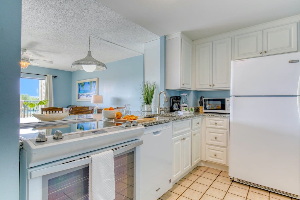 Fully equipped kitchen with all the essentials for your vacation