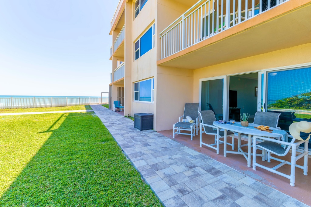 Easy access groundfloor patio
