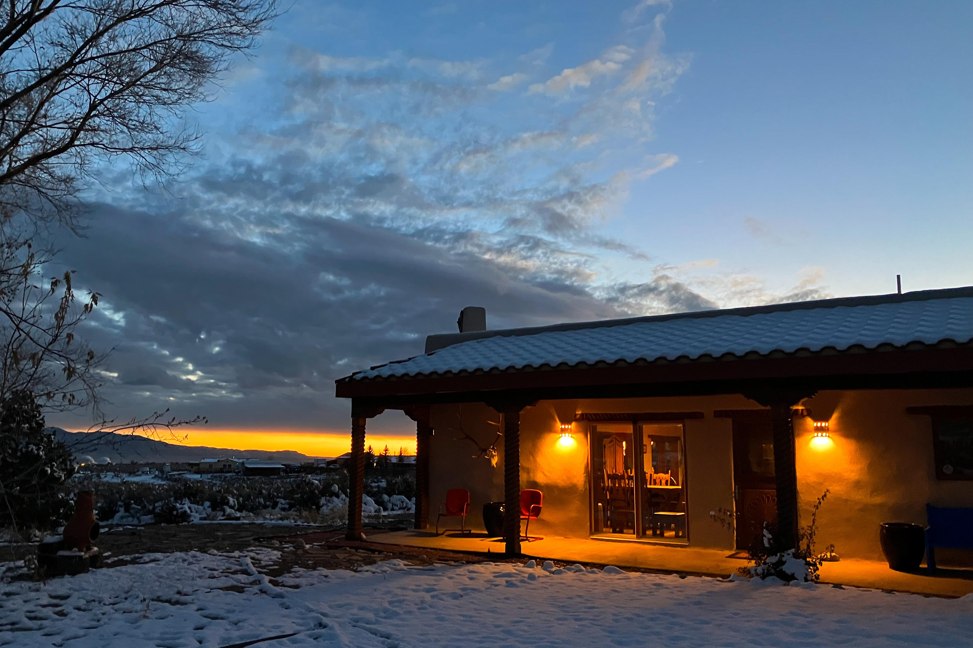 Property Image 1 - Taos Views Forever