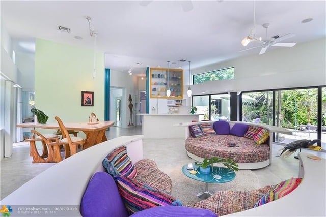 Unique Art & Nature Hideaway Walk to Wilton Drive Unique Art & Nature Hideaway Walk to Wilton Drive