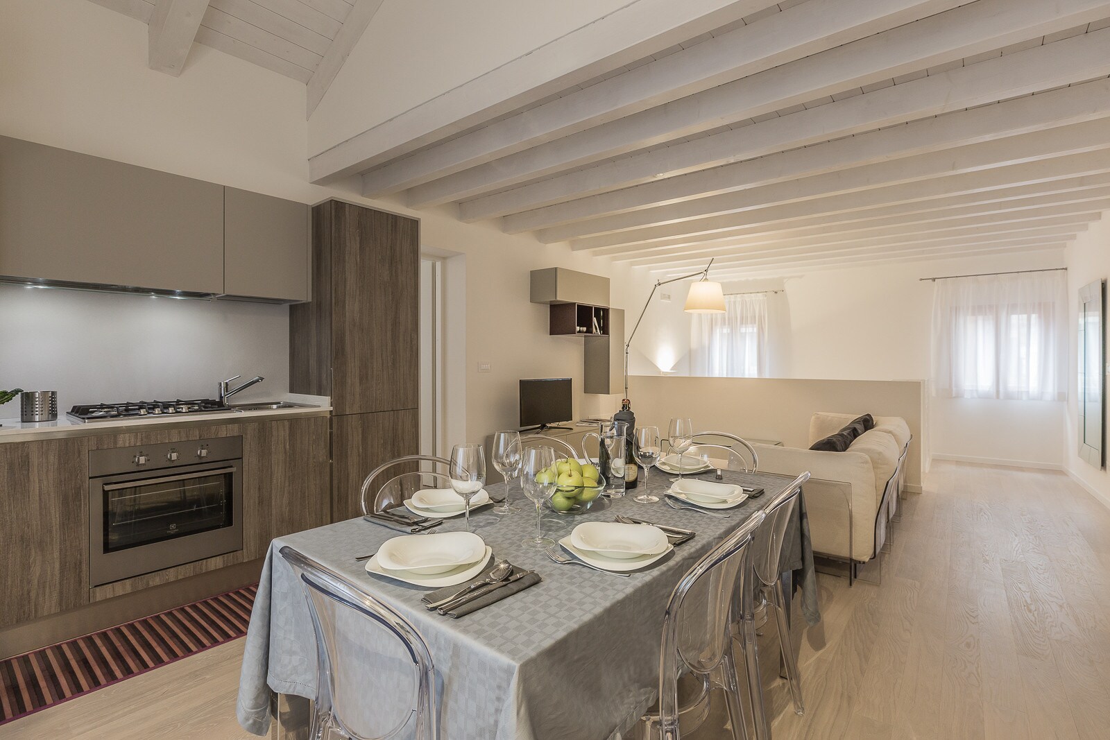 Property Image 1 - Recently Restored Apartment in the heart of San Marco